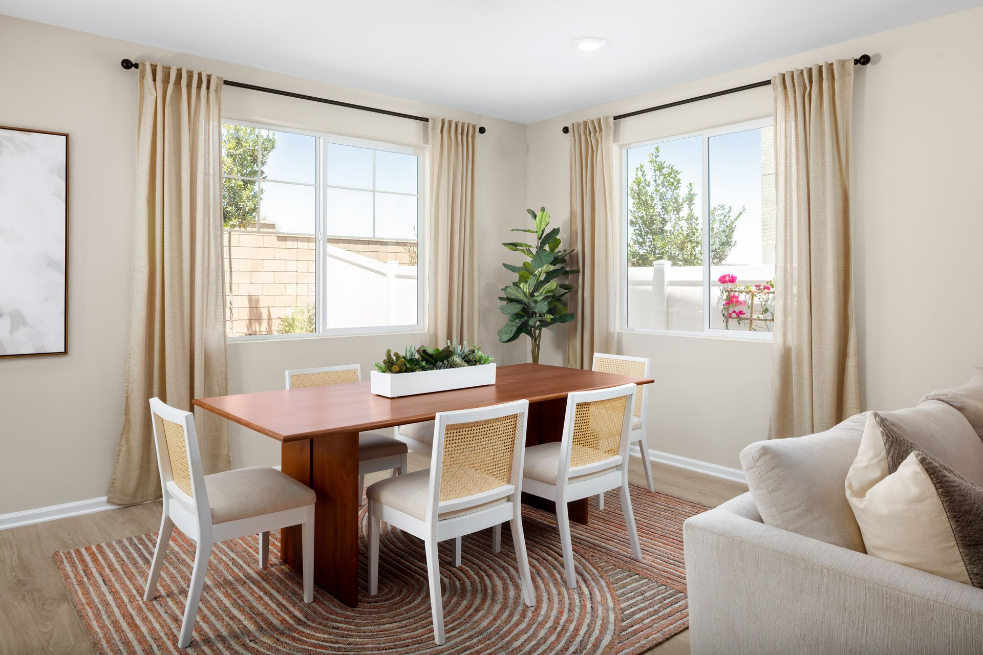 Tangelo Dining Room