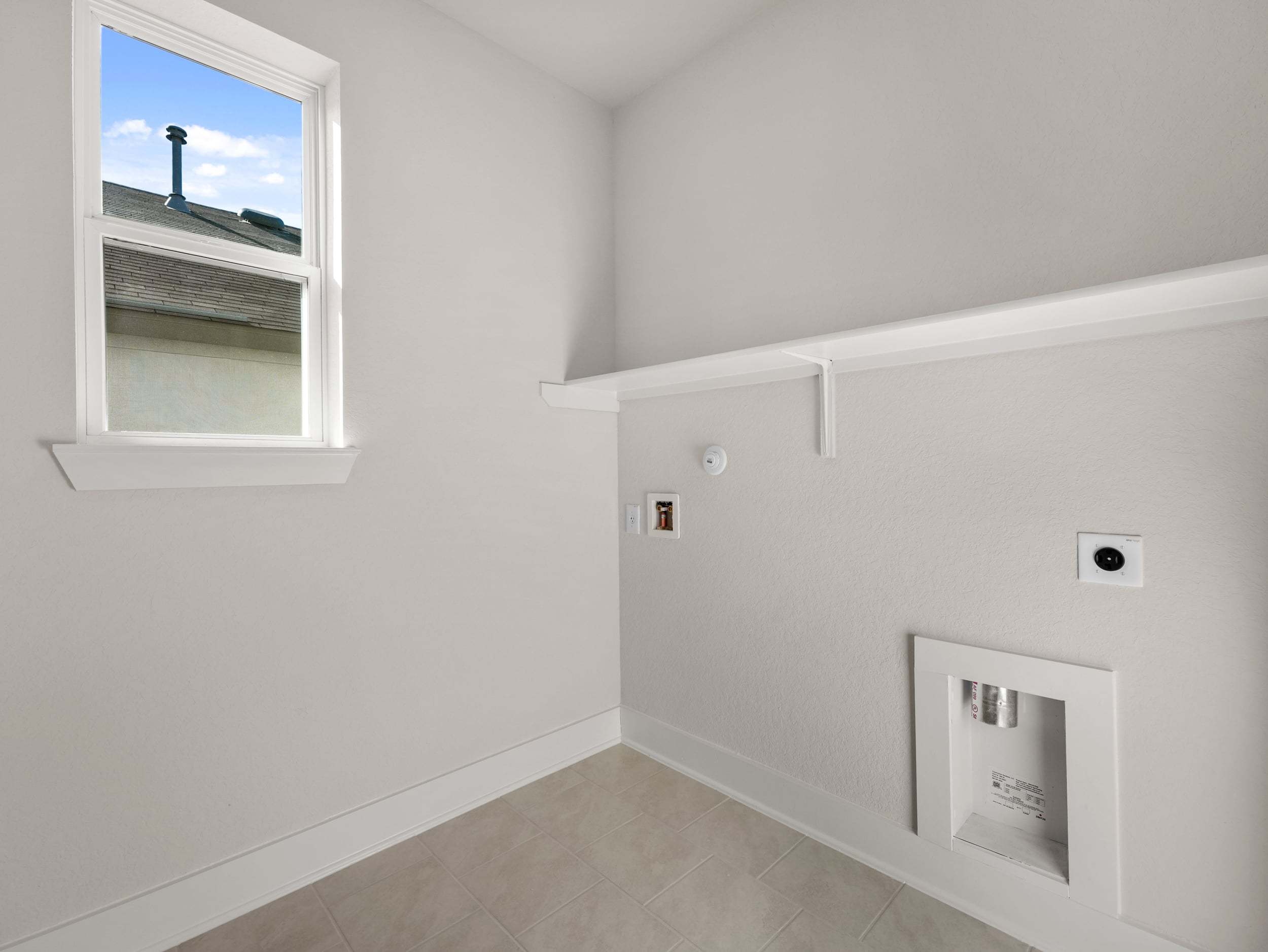 Aransas Laundry Room