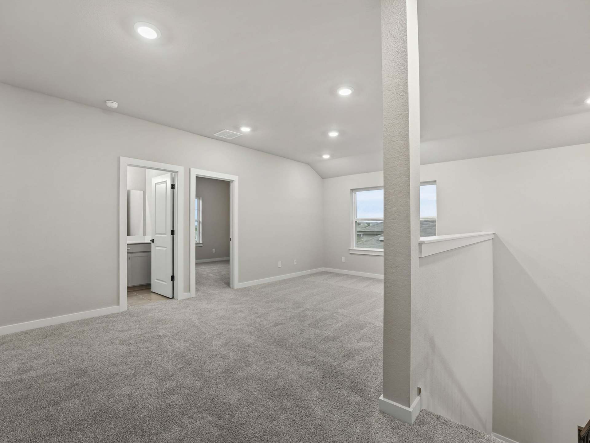 Rainier Loft