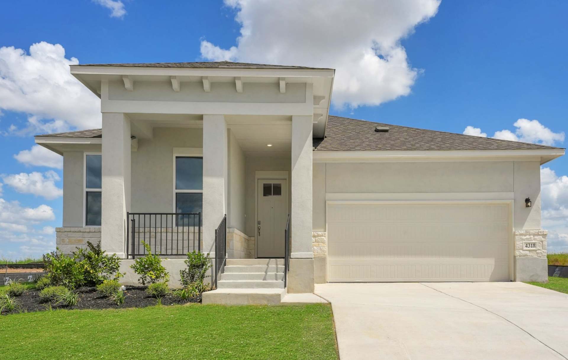 Guadalupe Prairie L Exterior