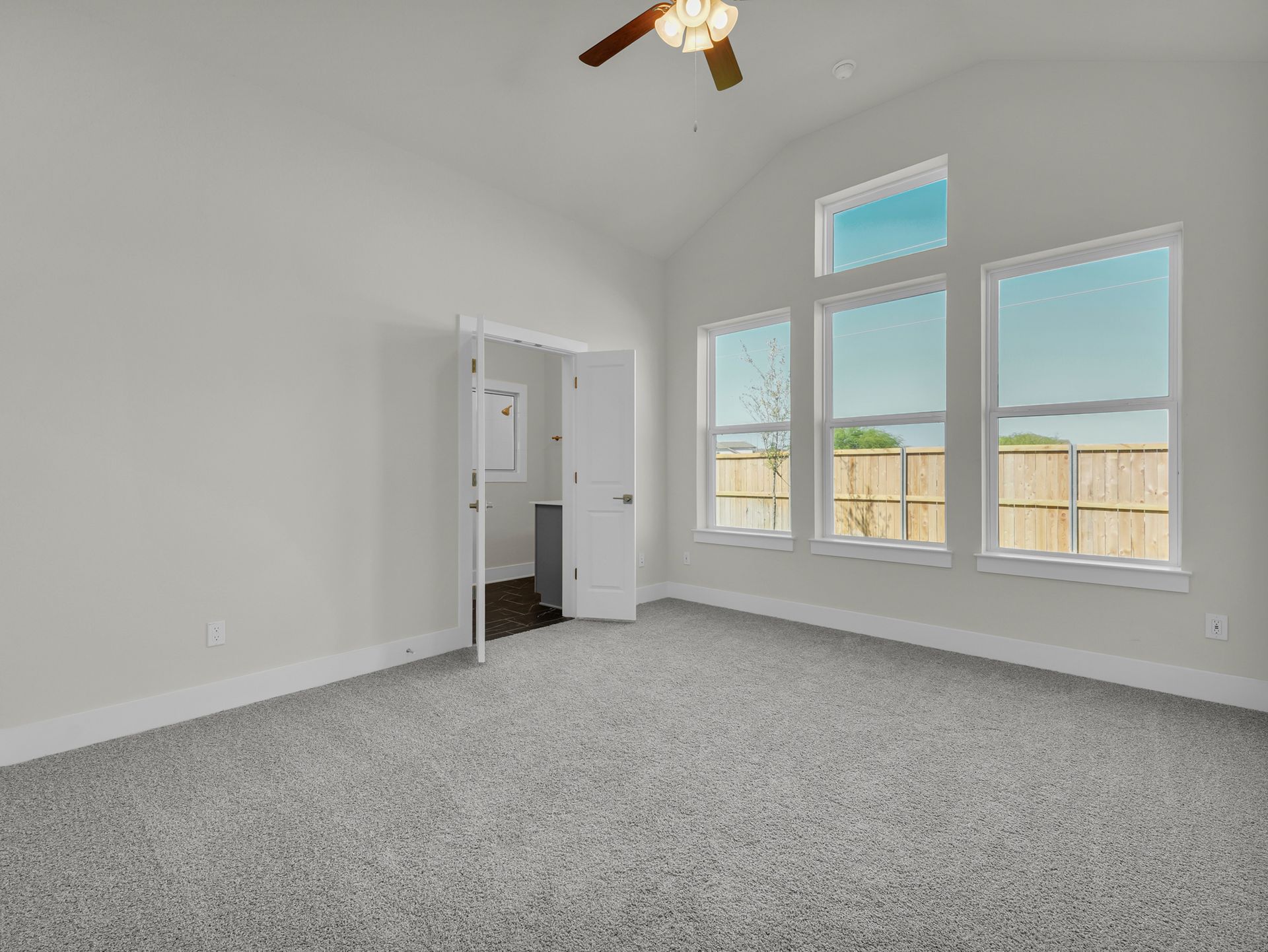Comal Primary Bedroom