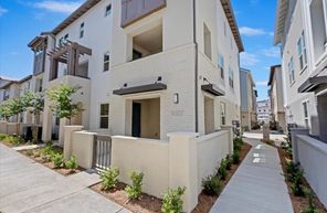 16337 Sandpiper Avenue (Peony)