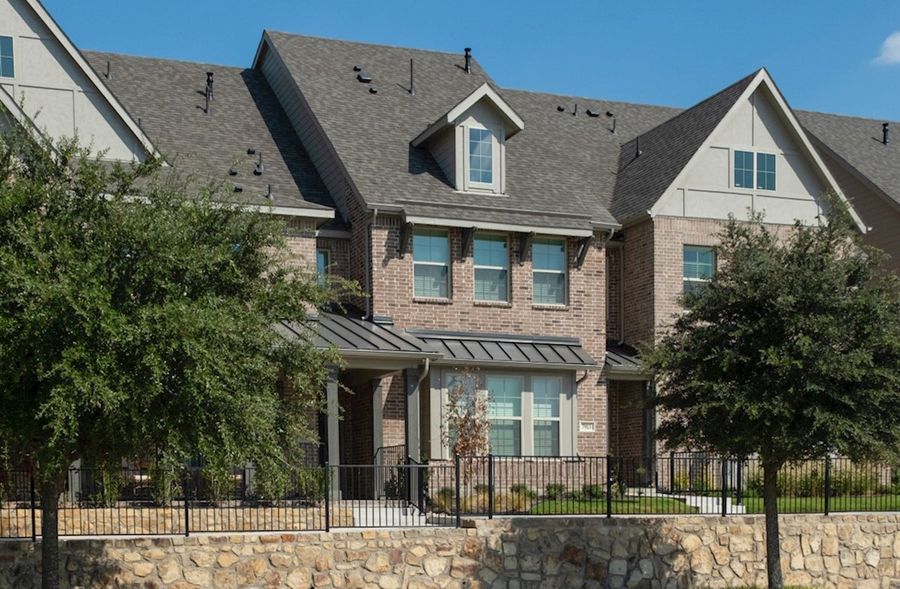 7913 Sunset Boulevard (Baltic)