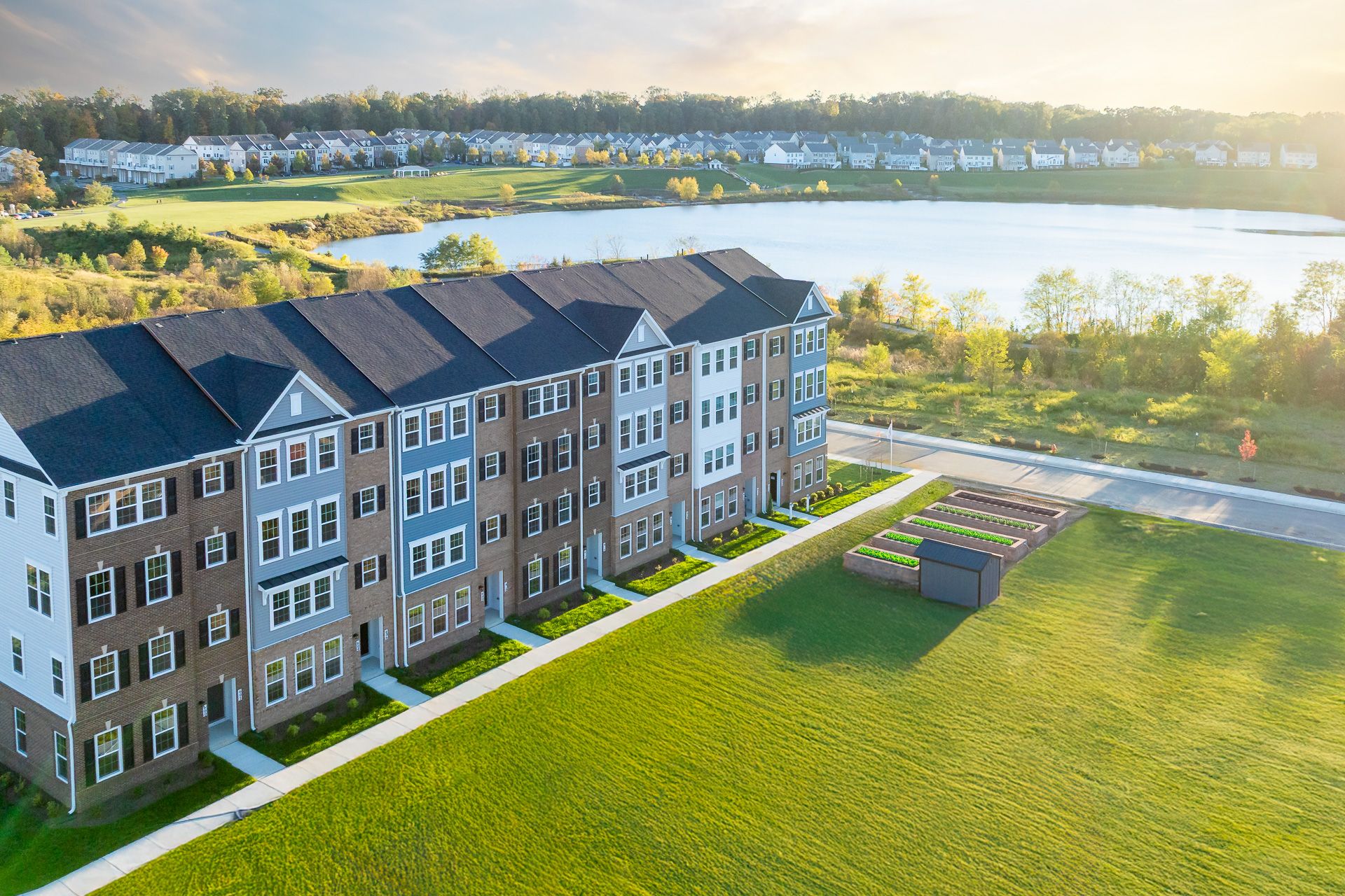 casa en Gatherings at Lakeview por Beazer Homes