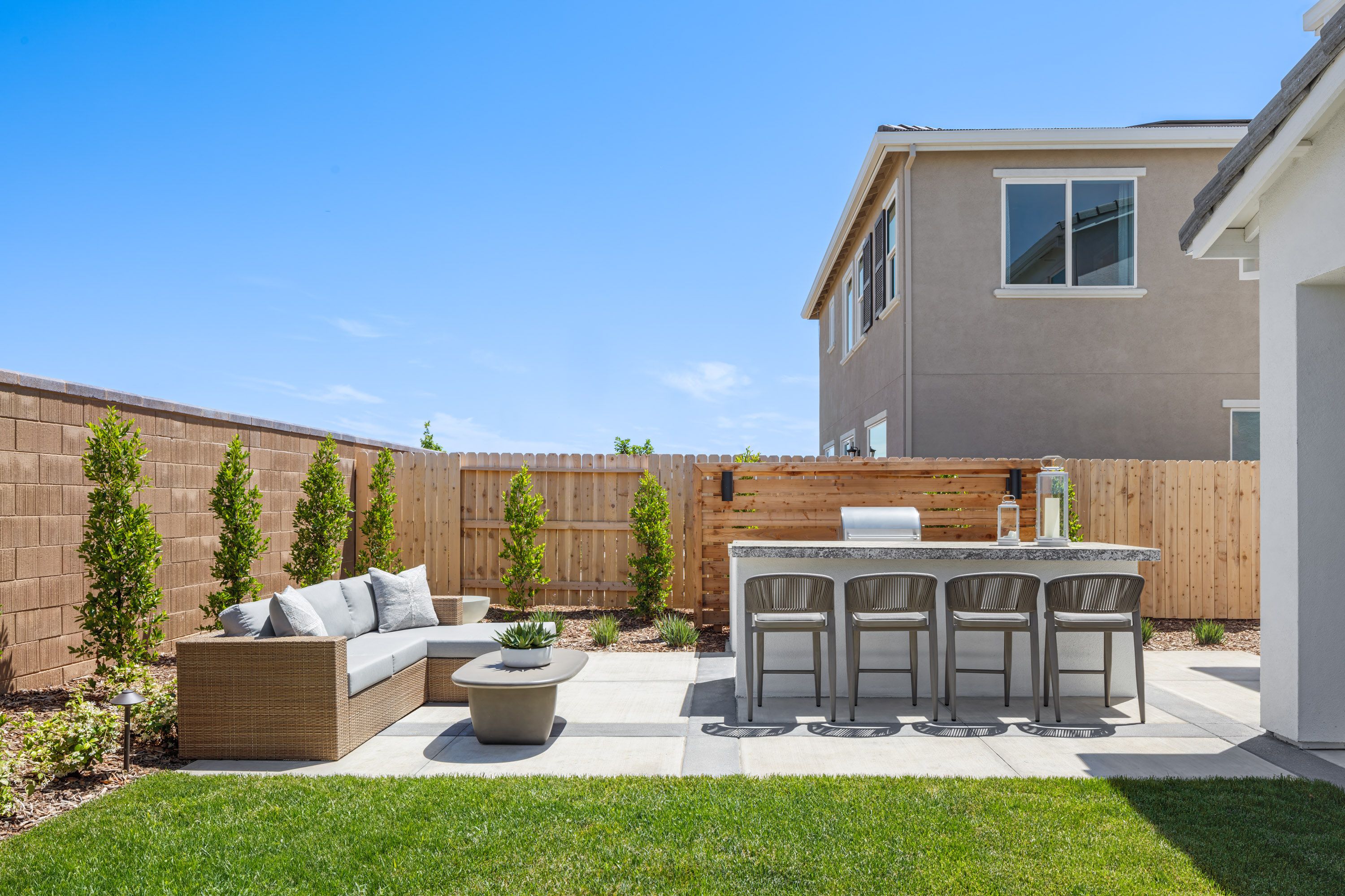 P