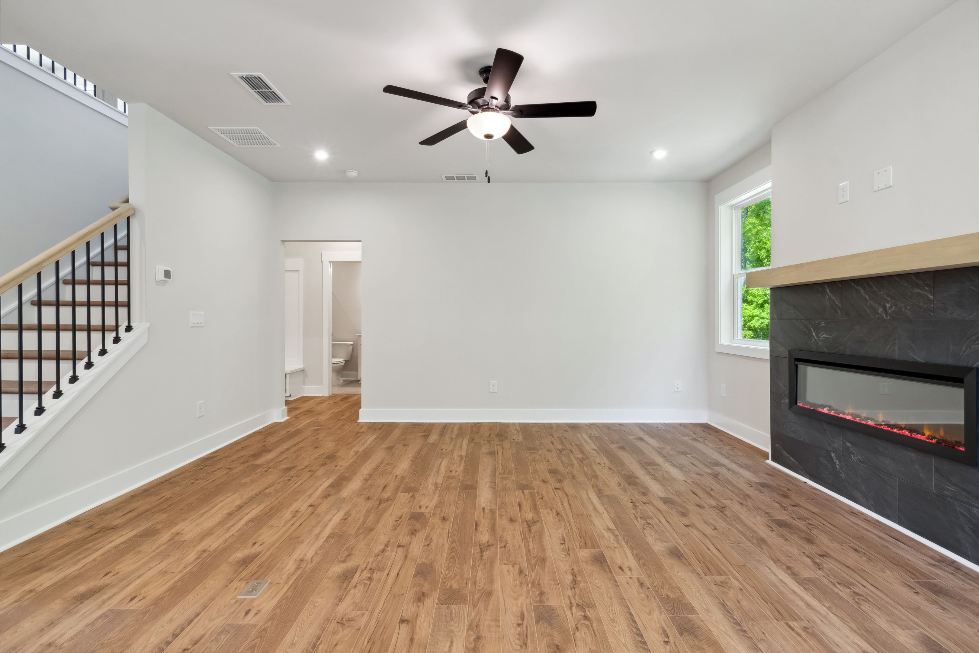 4002 Adler Cir (Emerson)