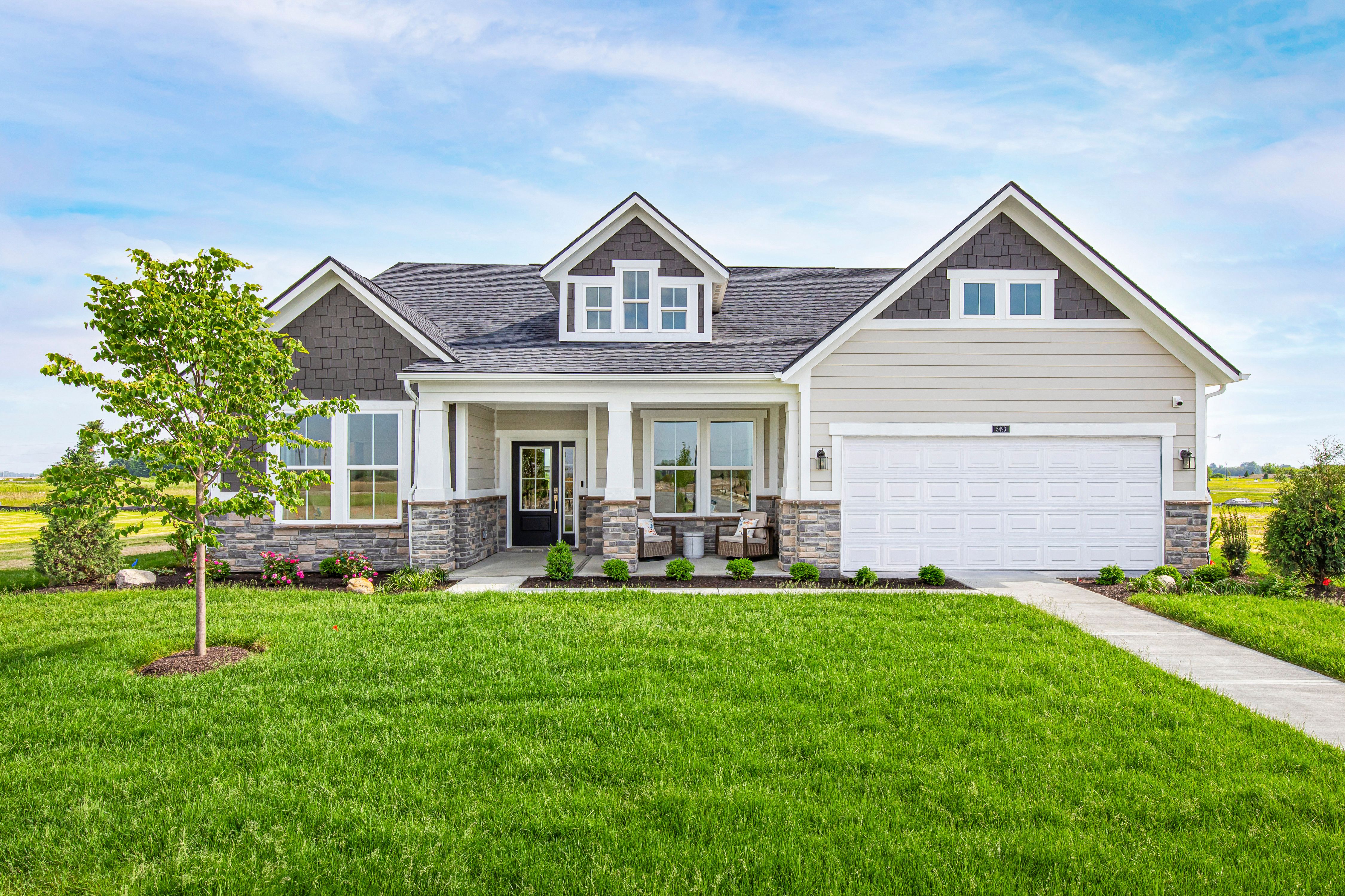 casa en Gatherings at Aurora por Beazer Homes