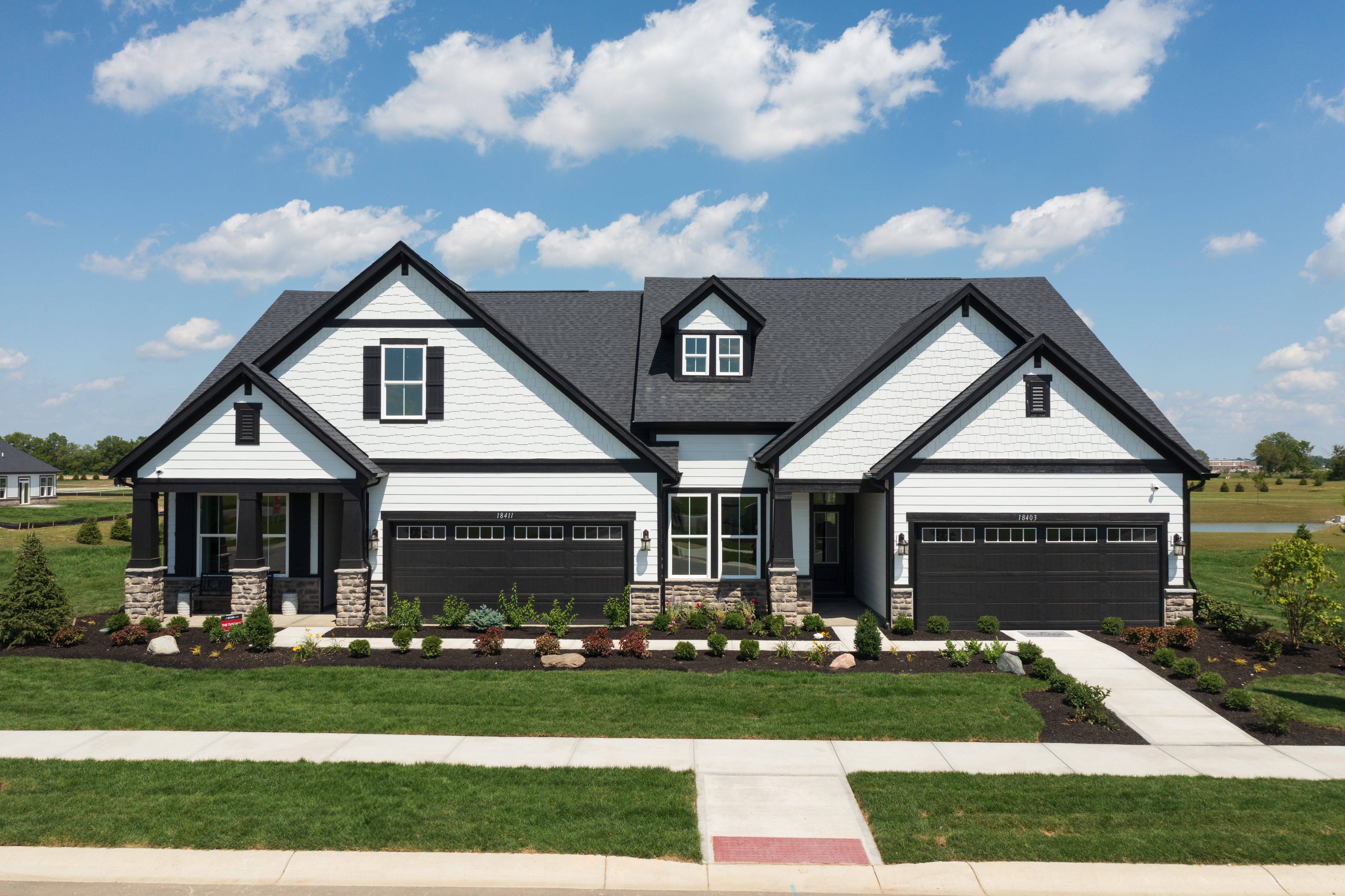 casa en Harbor at Grand Park Village por Beazer Homes