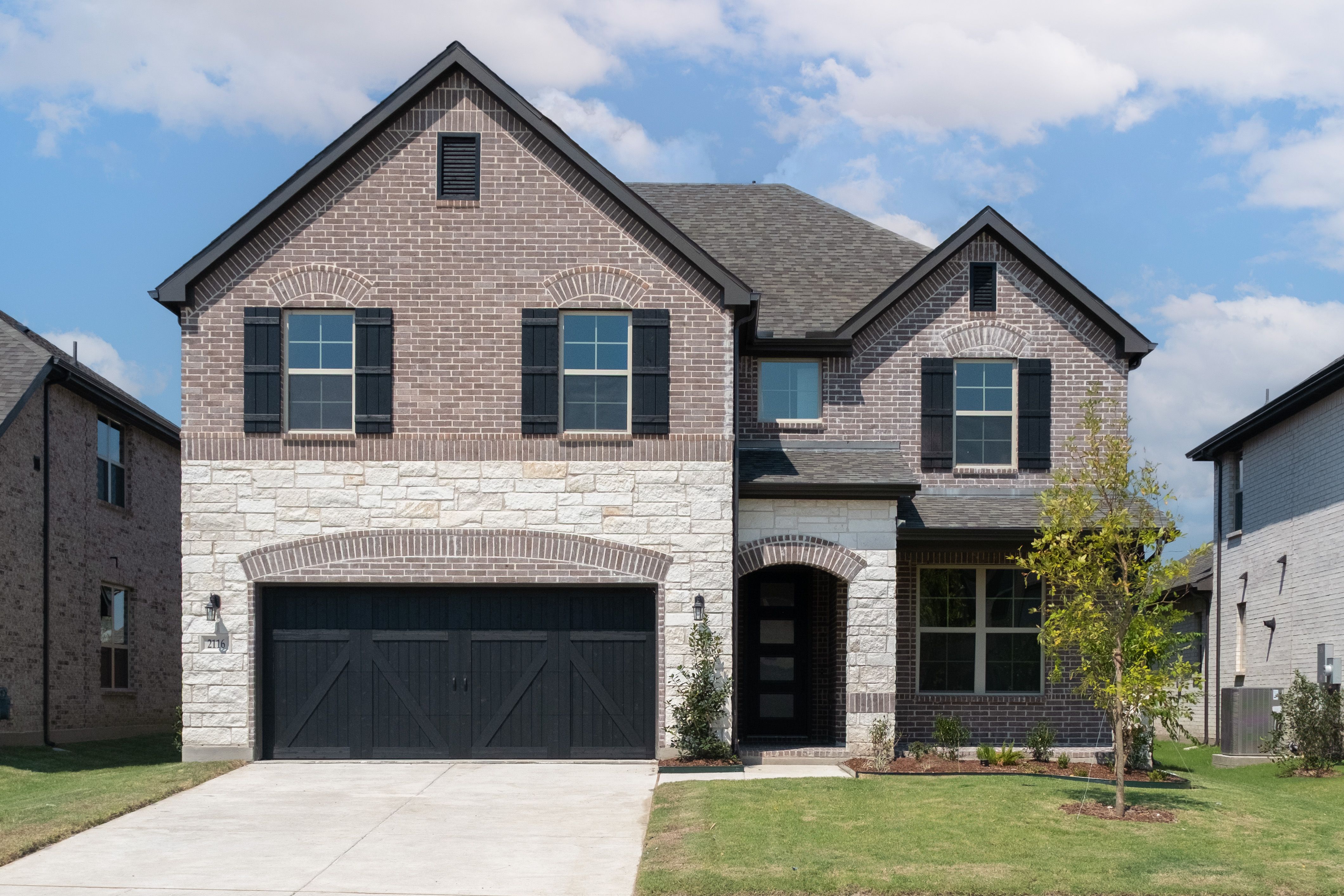 Blackburn - Valencia on the Lake: Little Elm, Texas - Beazer Homes