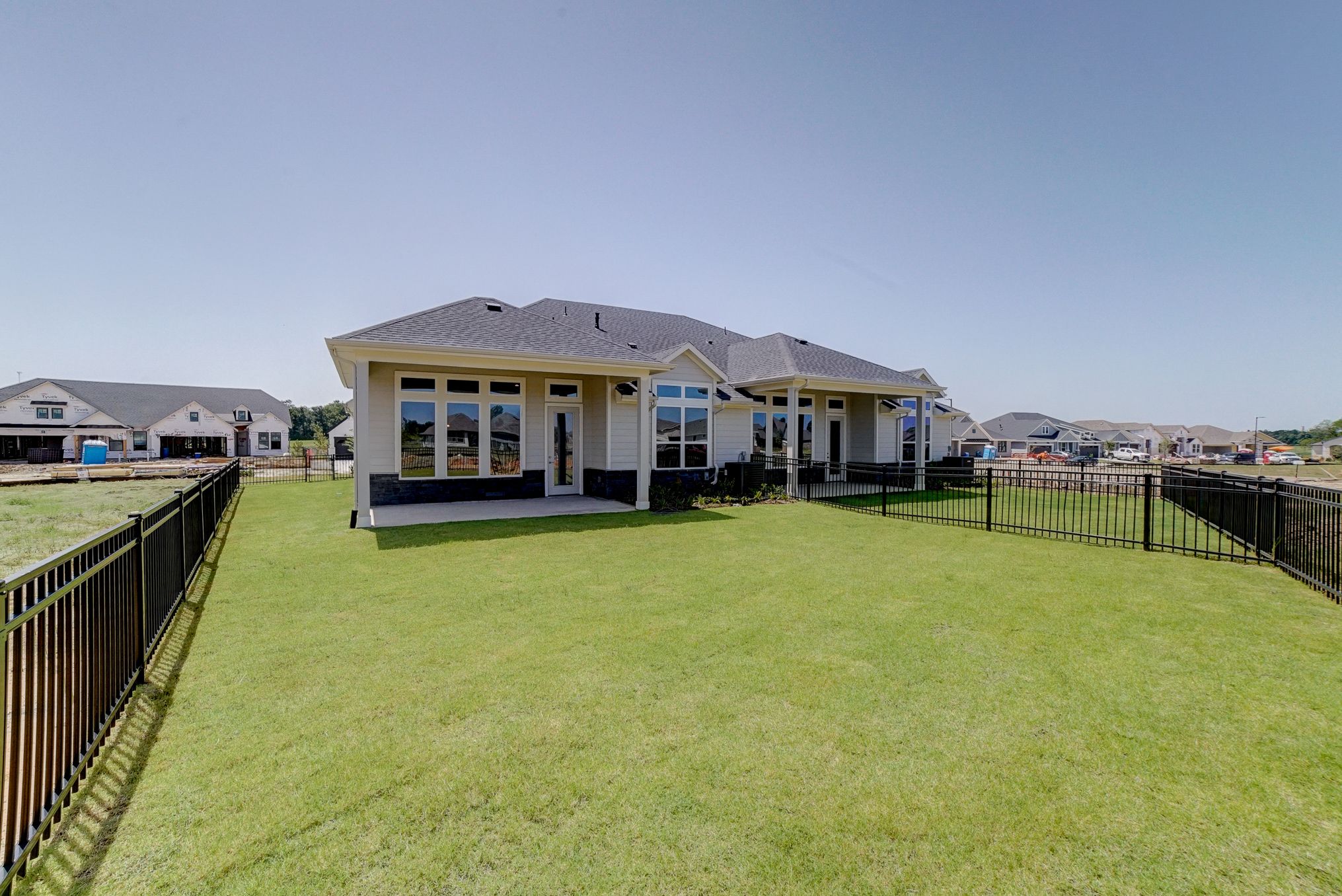 casa en Gatherings at Chambers Creek - Signature Collection por Beazer Homes