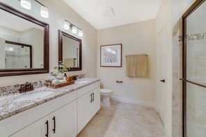 7545 Laureate Blvd 7301 (Aspen with Study)