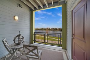 7545 Laureate Blvd 7403 (Chestnut)