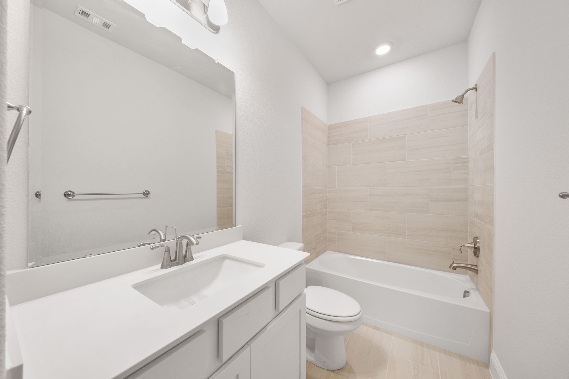 Caspian Secondary Bathroom