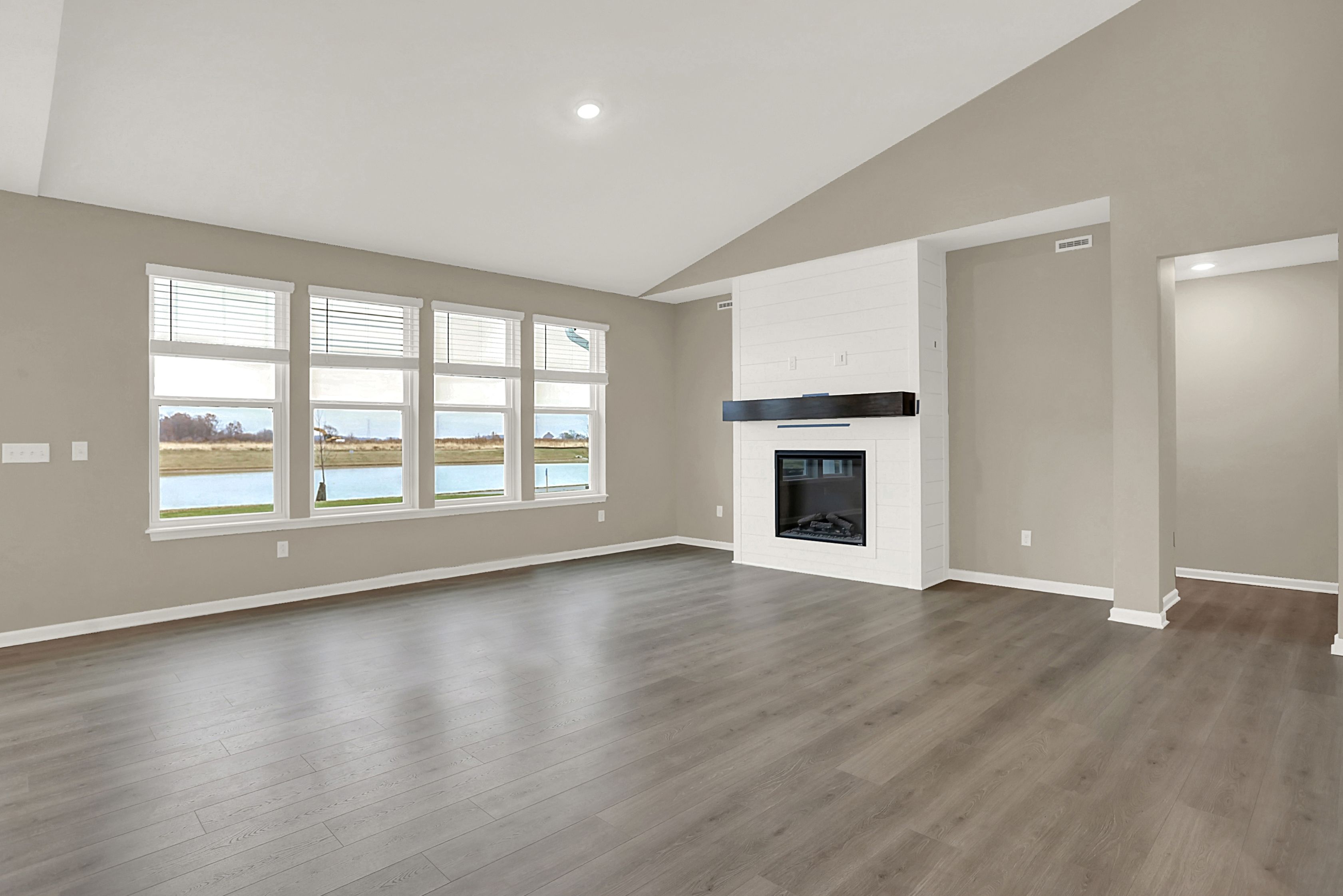 casa en Gatherings at Aurora por Beazer Homes