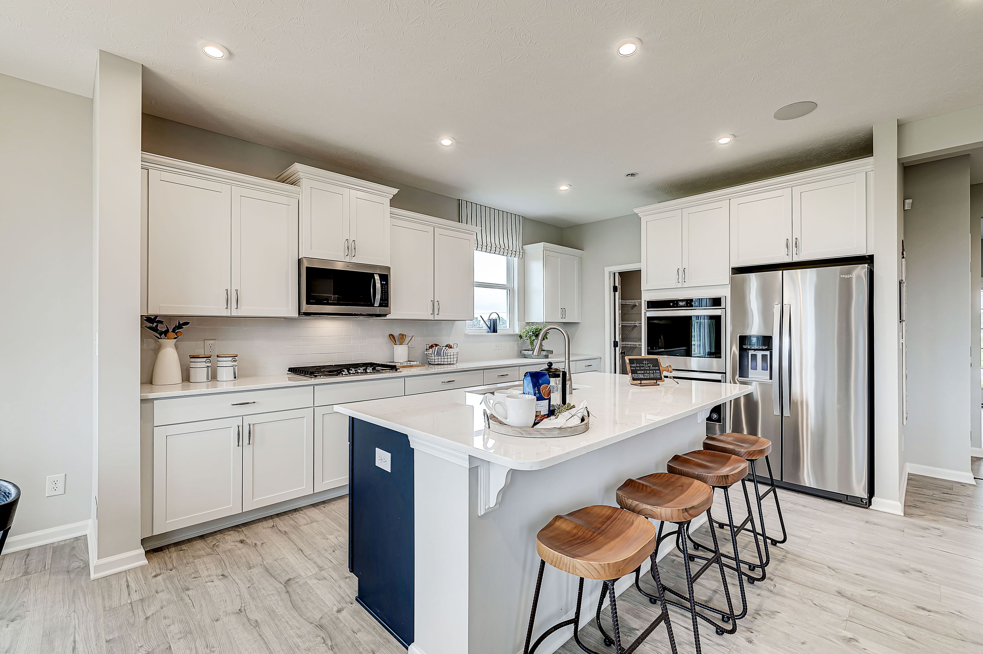 Washington Kitchen Island
