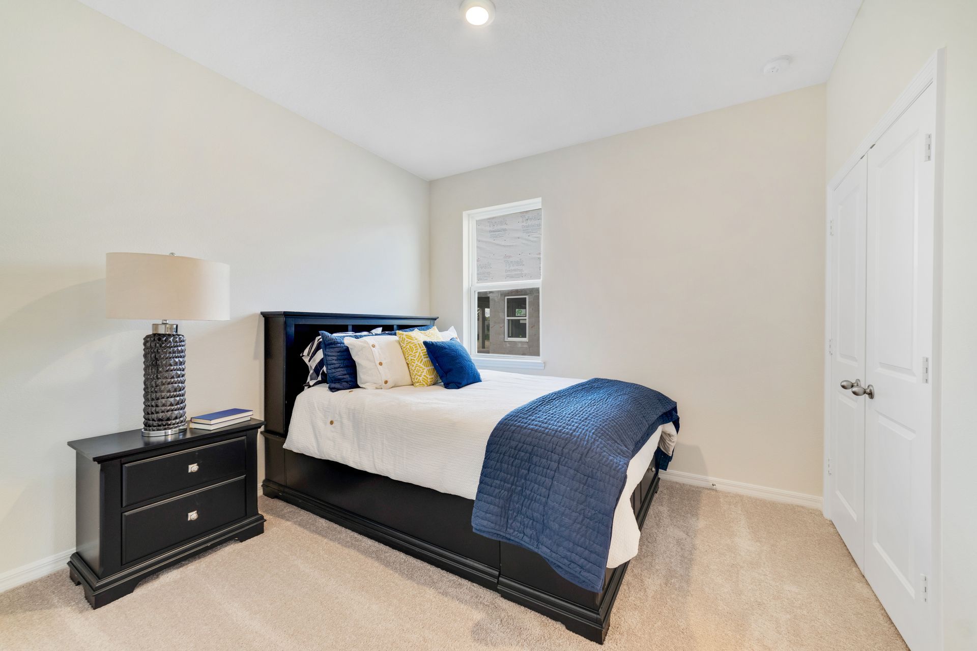 Cambridge Bedroom 3