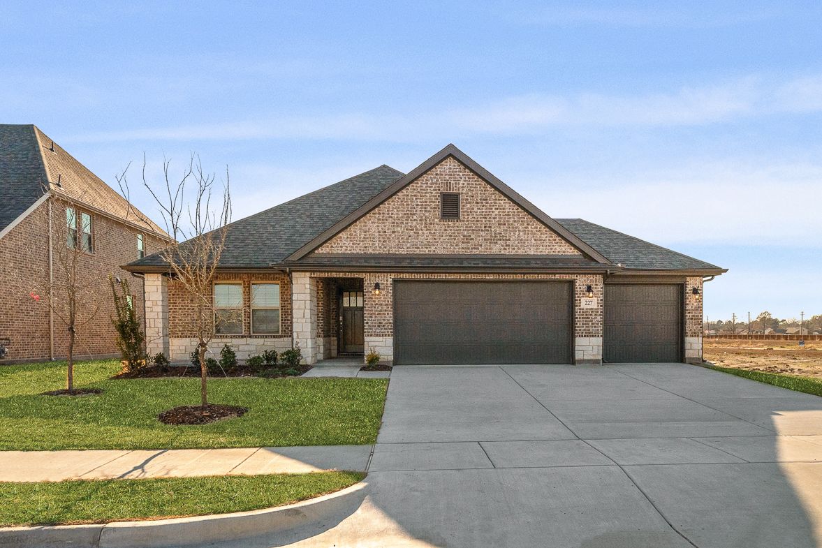 Brooks - Brookville Estates: Forney, Texas - Beazer Homes