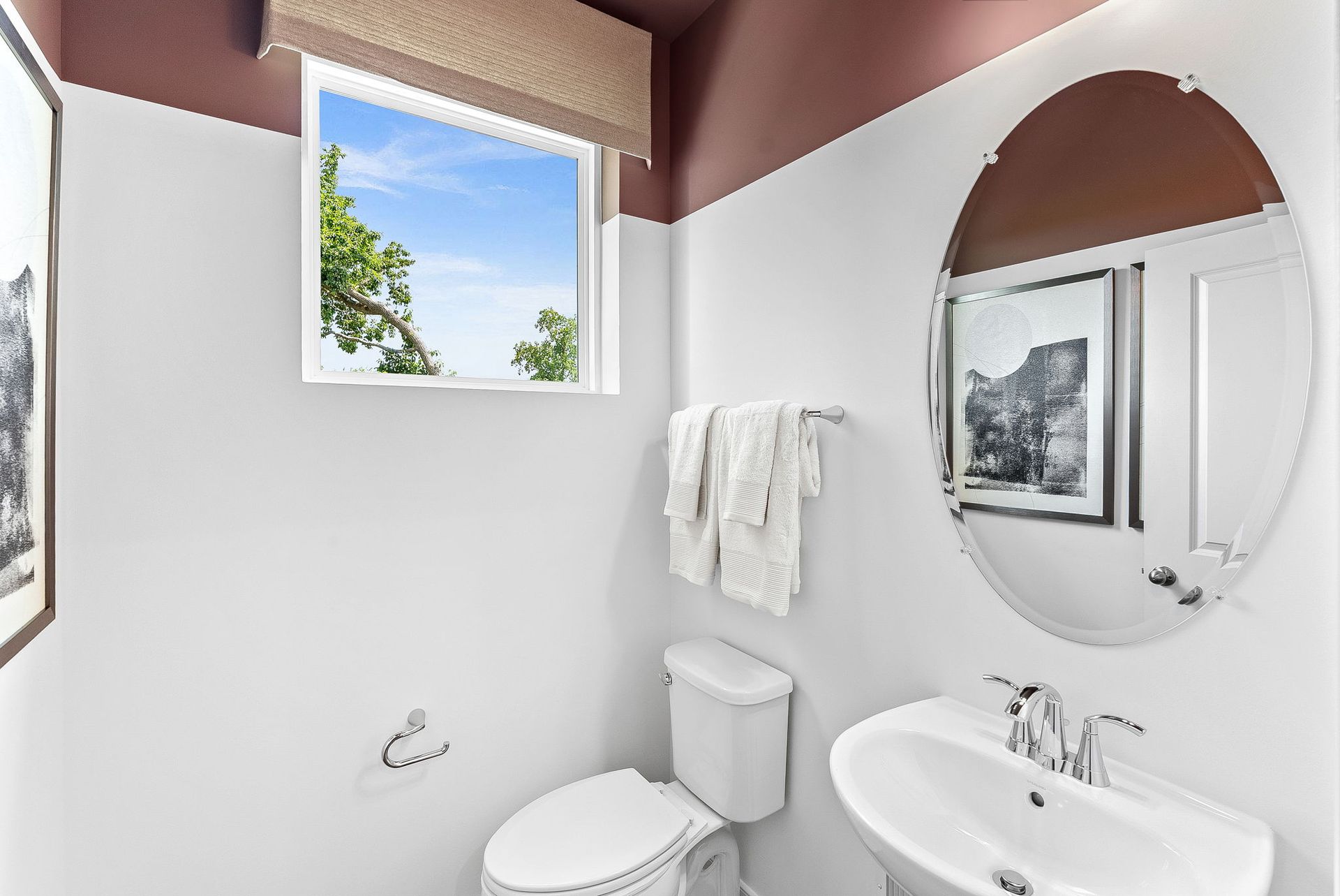 Potomac Powder Room