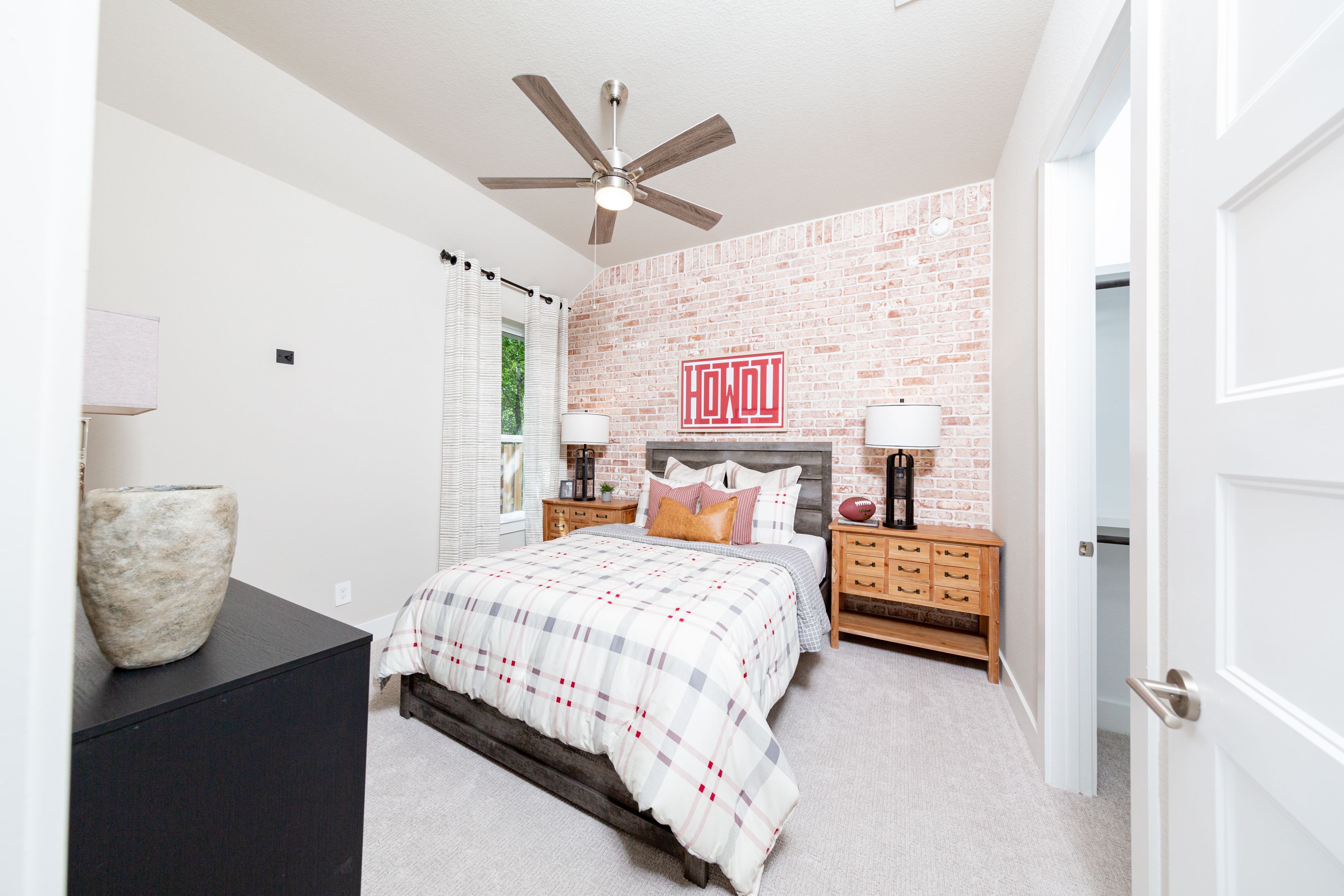 Lynnewood Secondary Bedroom