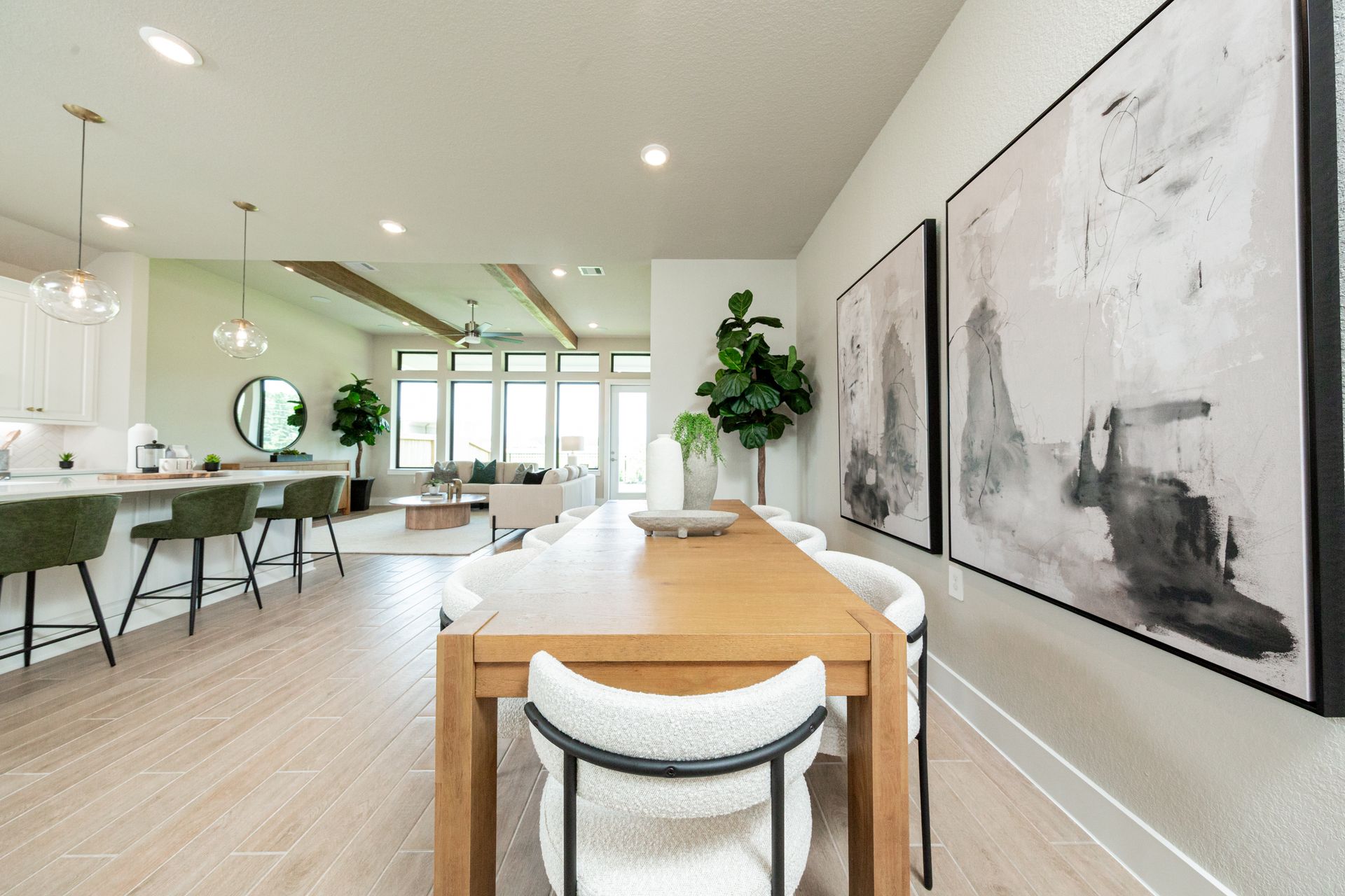 Serendipity Breakfast Area