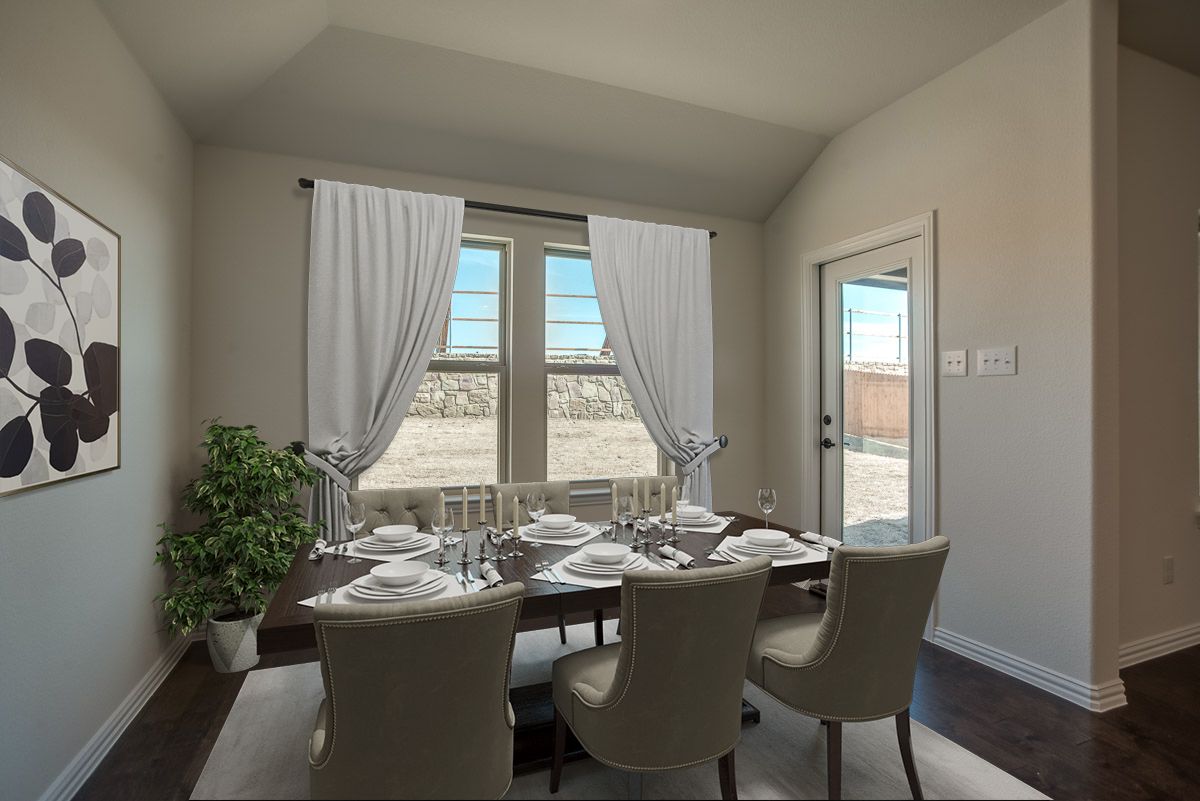 Sierra Dining Area