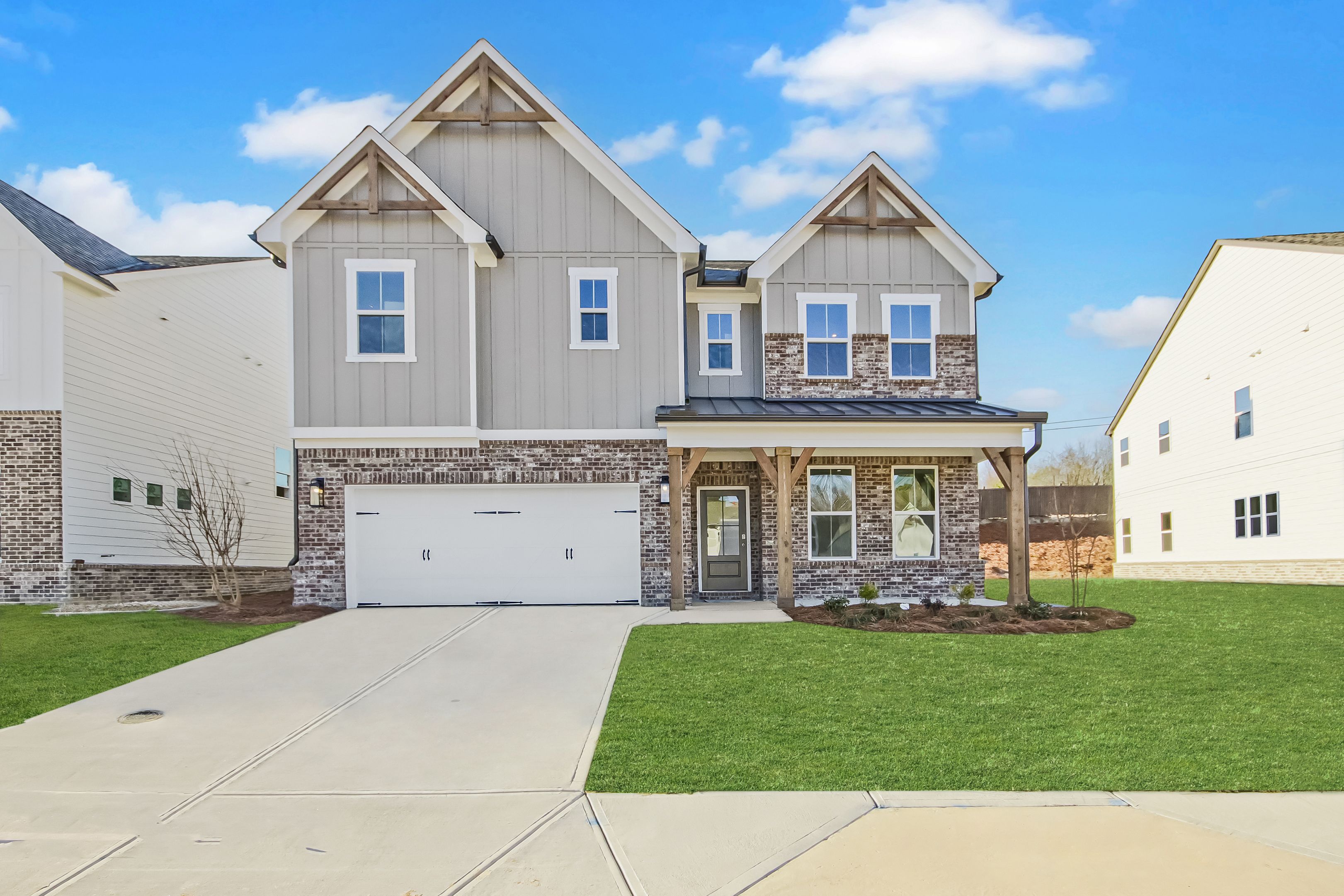 Farmhouse M Elevation