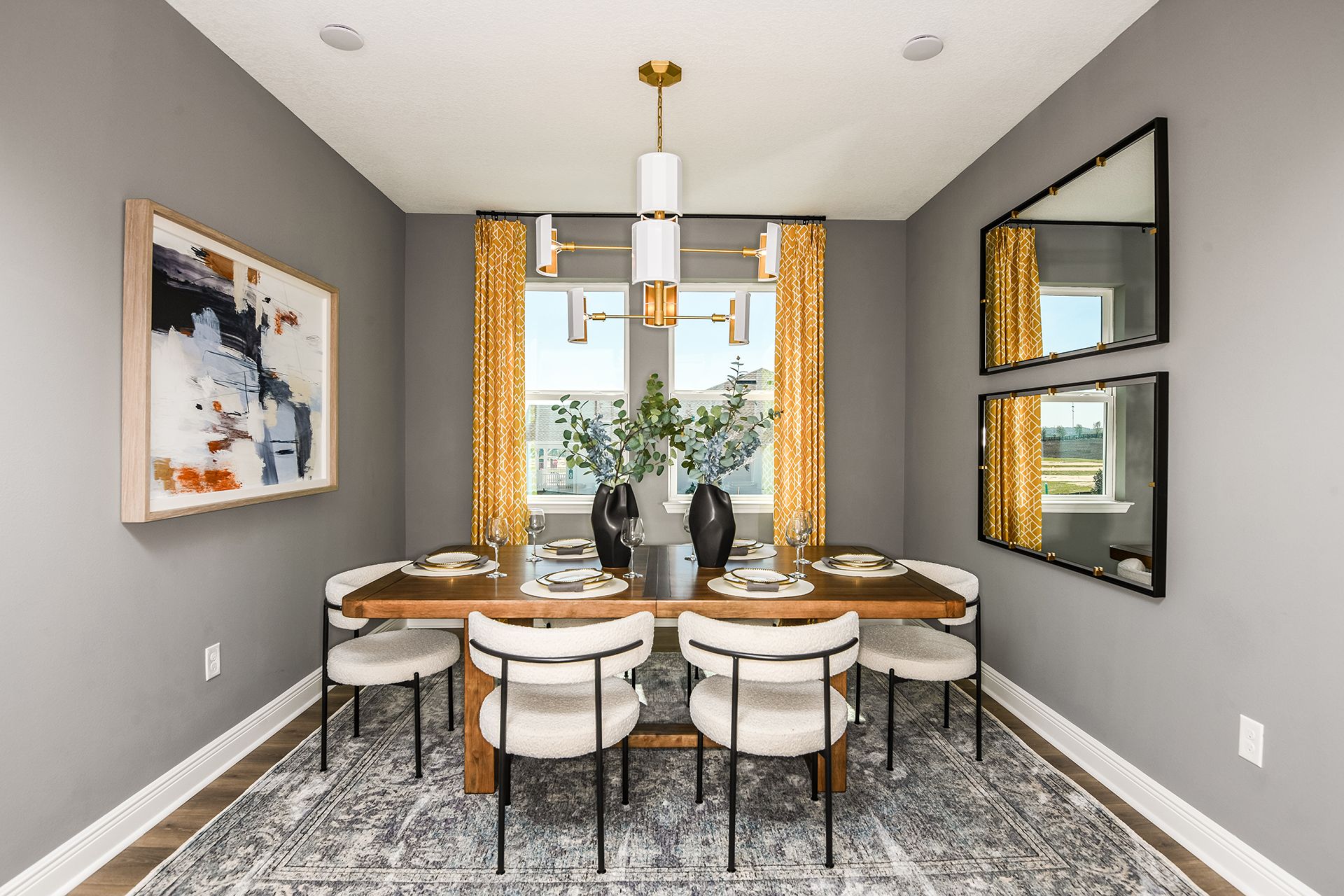 Luciana Dining Room
