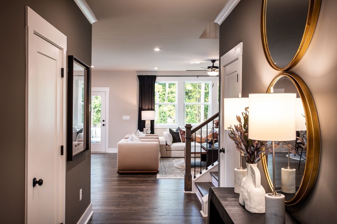 Tifton II Entryway