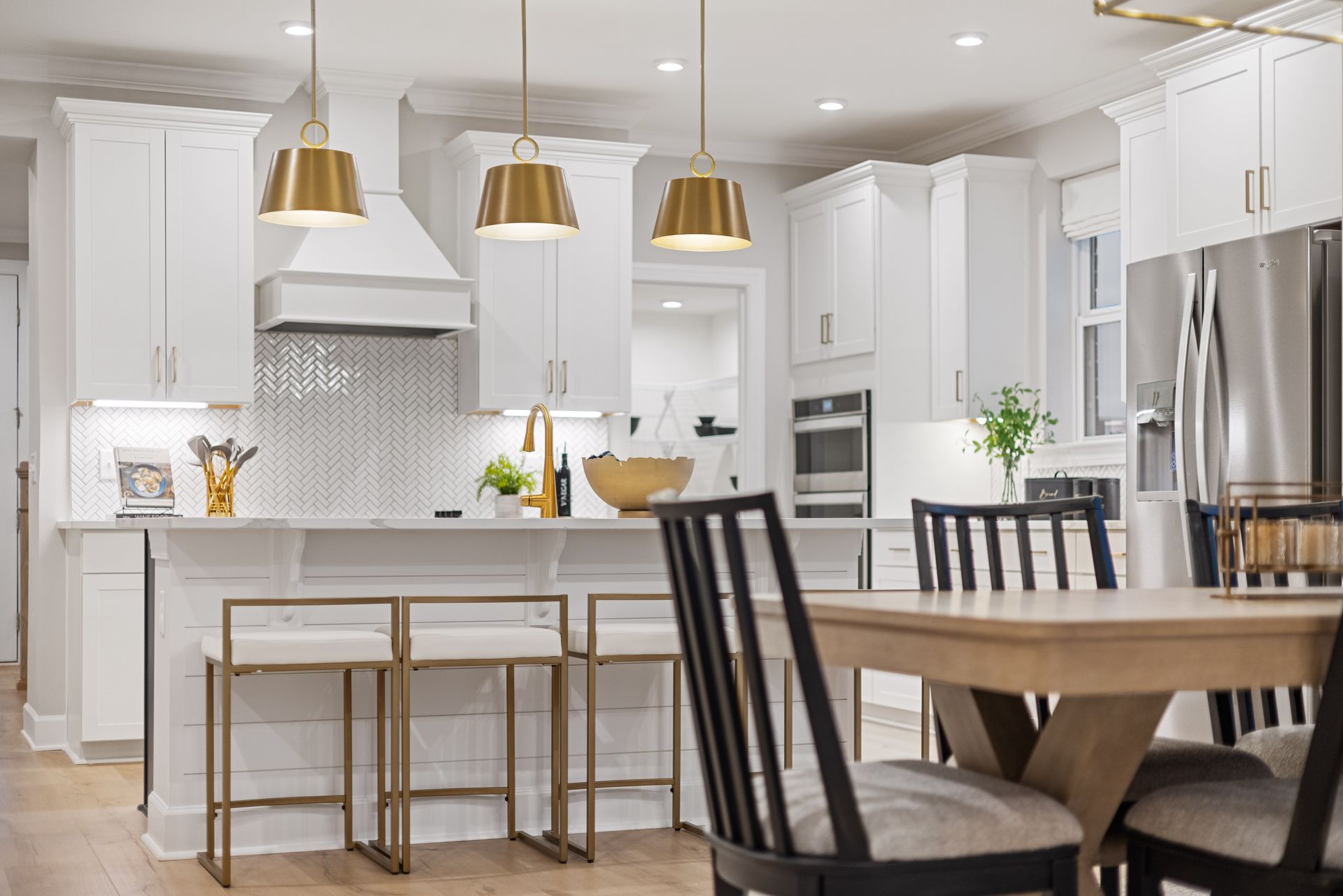 Kingston Kitchen B