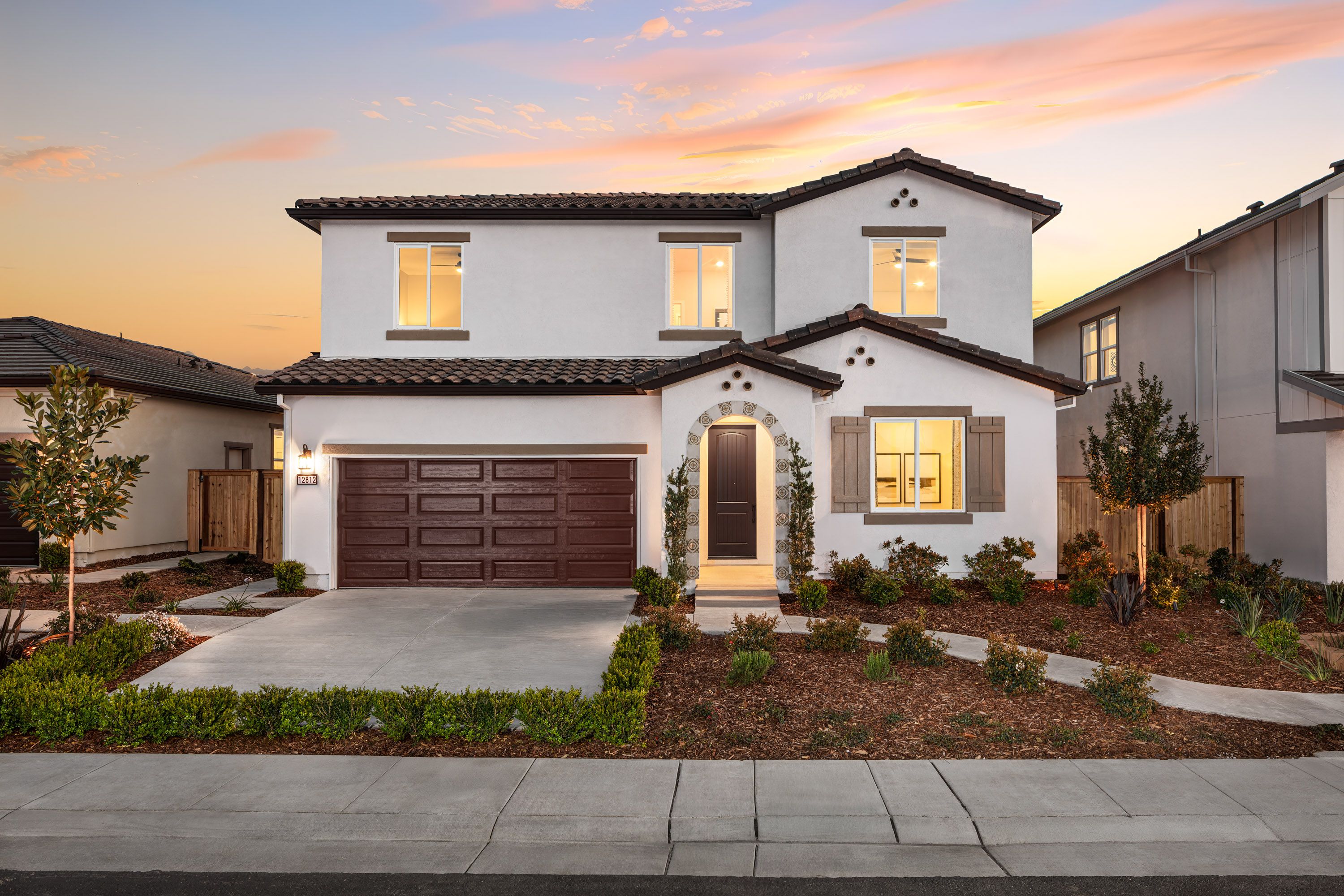 12820 Castaic Lake Way. Rancho Cordova, CA 95742