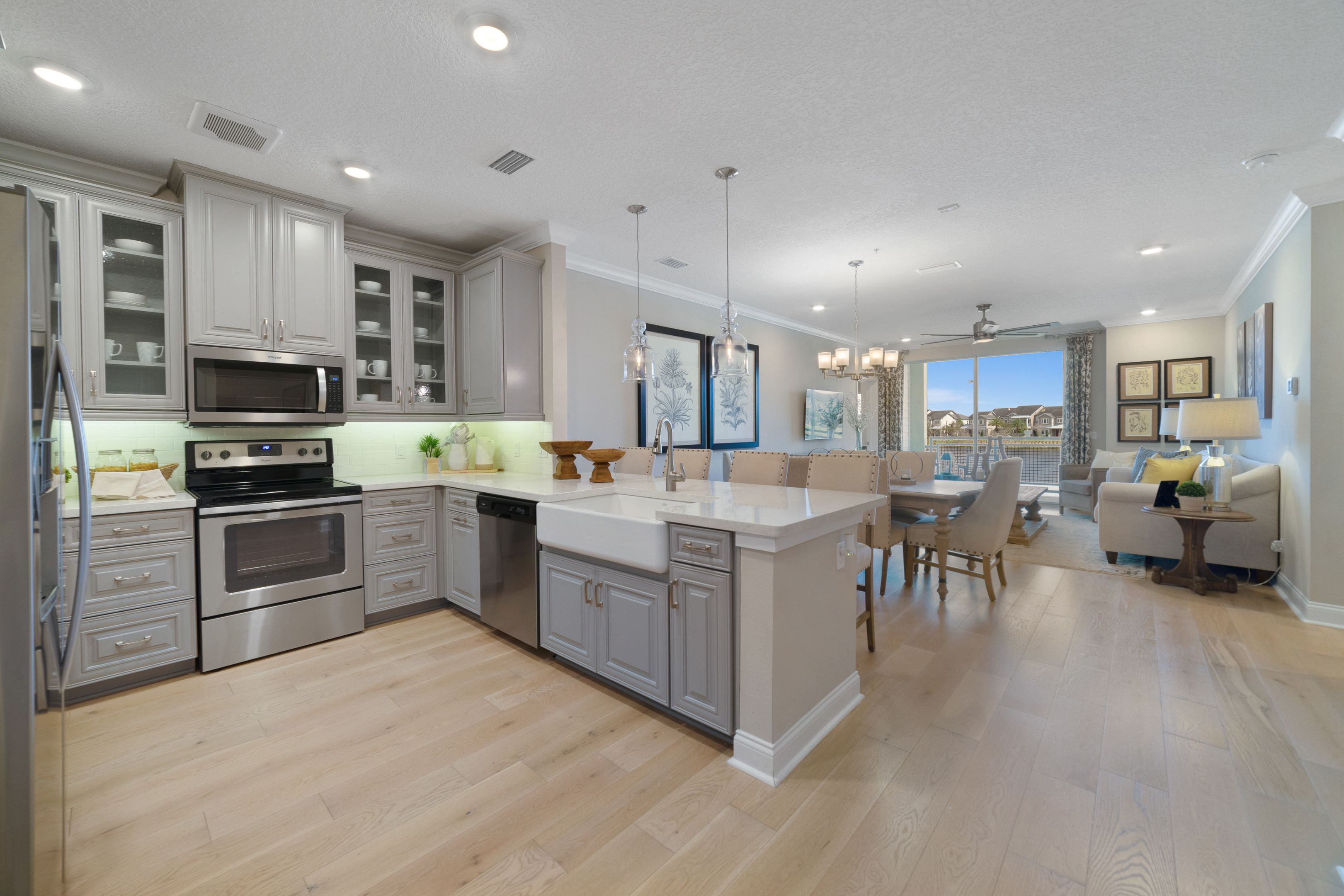 7545 Laureate Blvd, 7305 (Bradford)