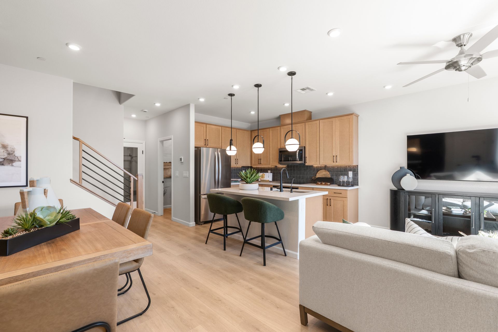 Albany Kitchen and Dining Room