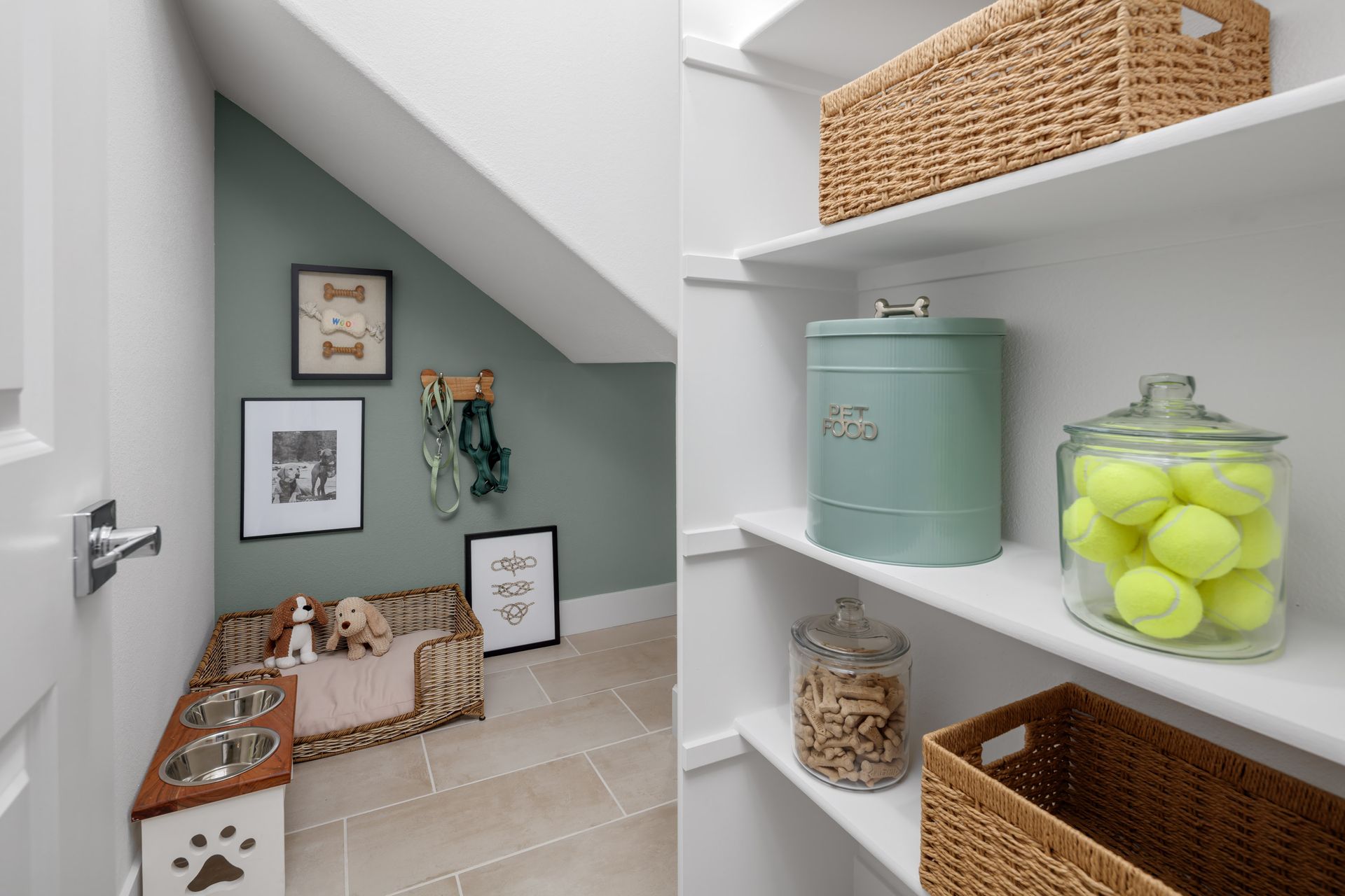 Willow Storage
