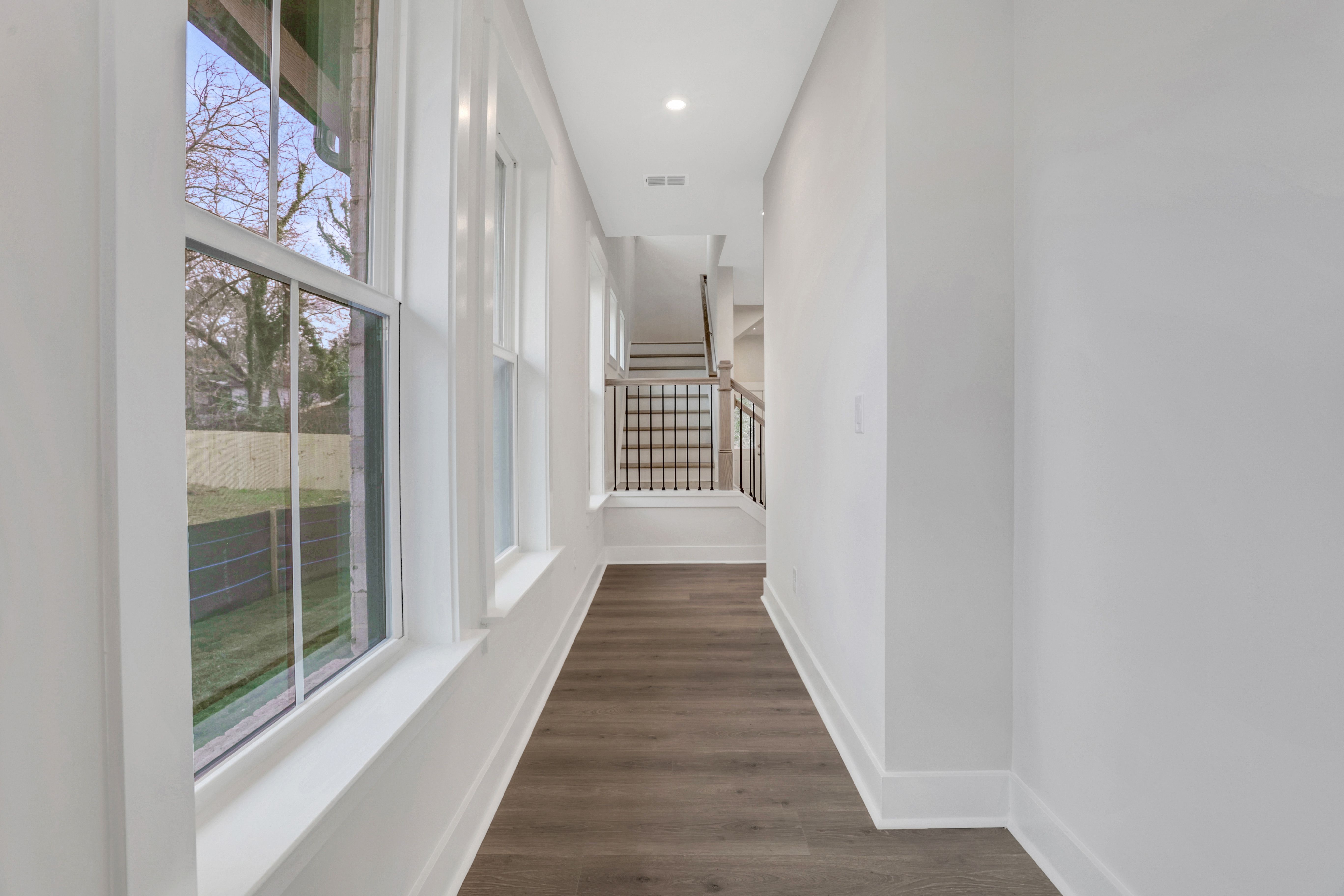 Brayton Entryway