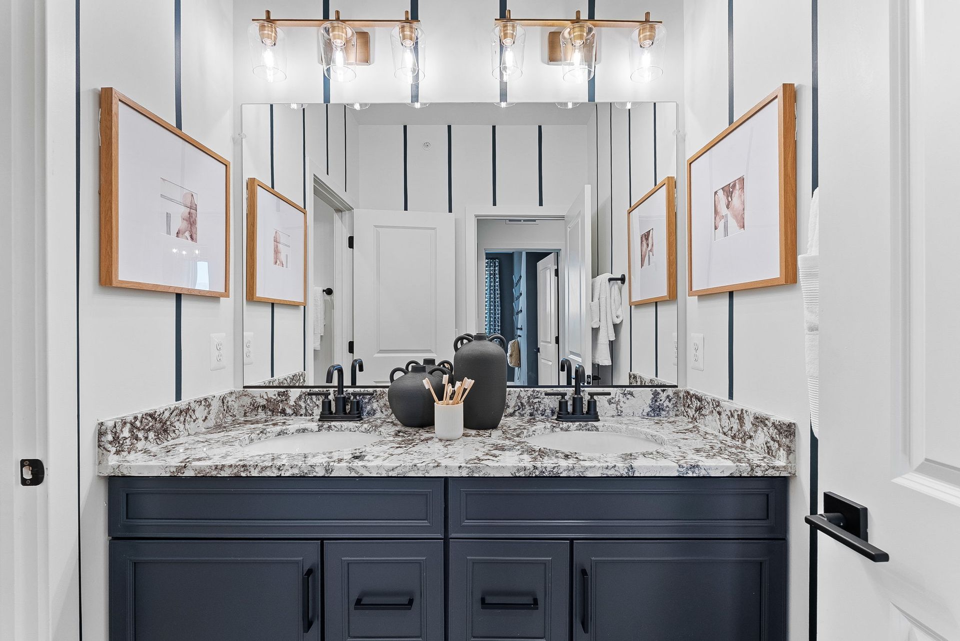 Hepburn Bathroom
