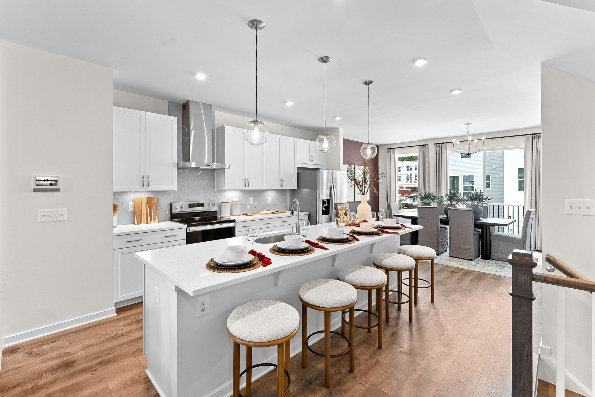 Potomac Kitchen and Dining Area