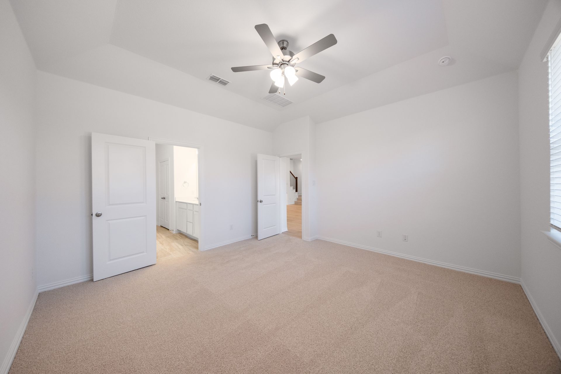 Rainier Primary Bedroom