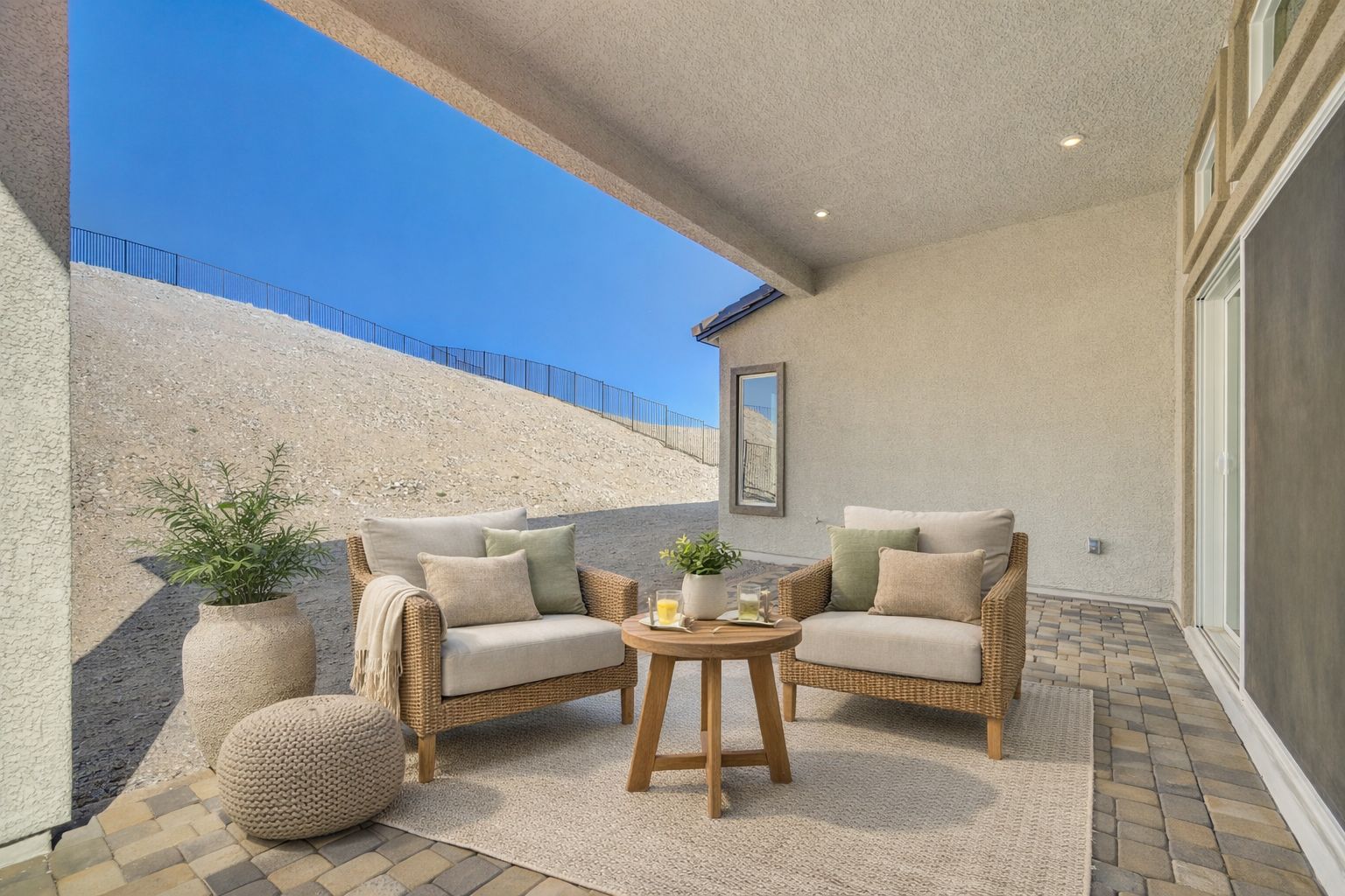 Windsor Backyard Covered Patio