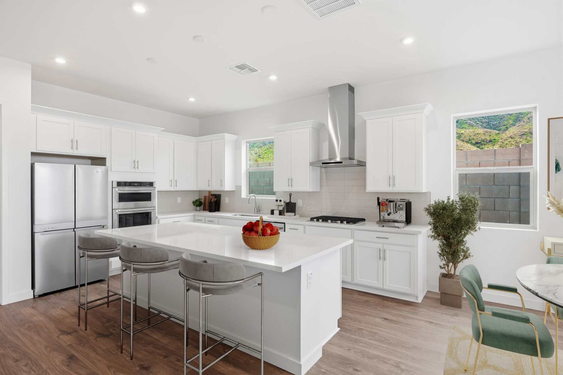 Crescent Kitchen