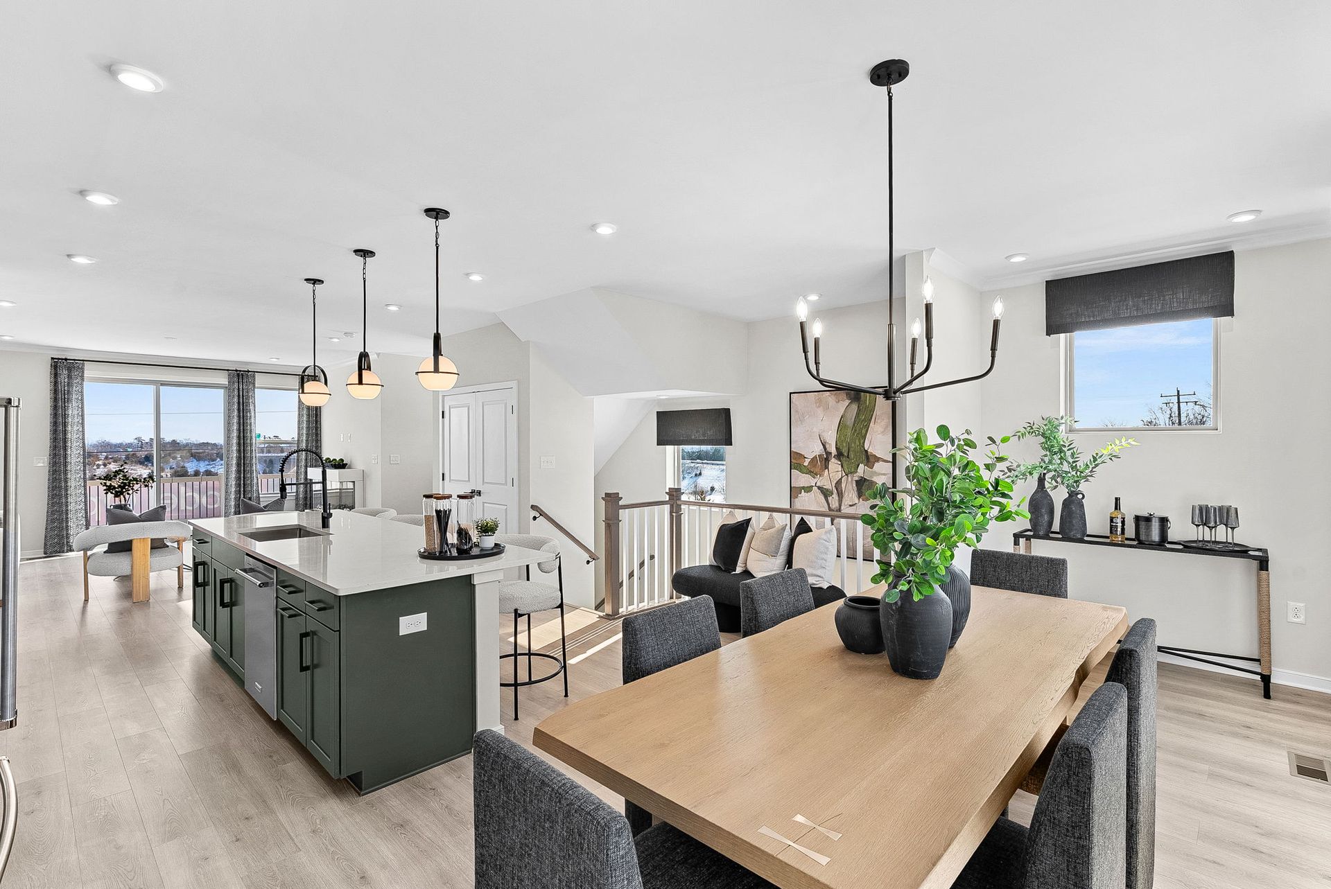Harding Dining Room and Kitchen