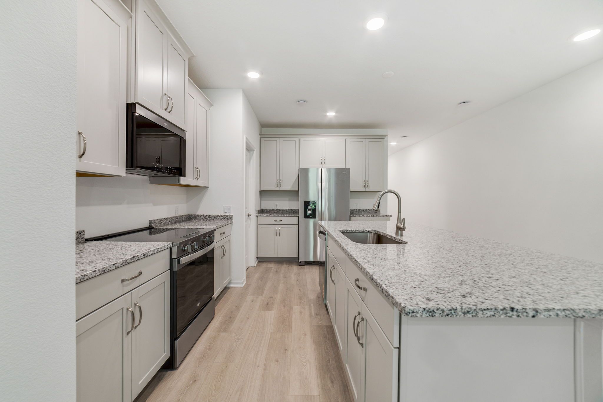 Magnolia - Towns at Greenleaf: Oviedo, Florida - Beazer Homes