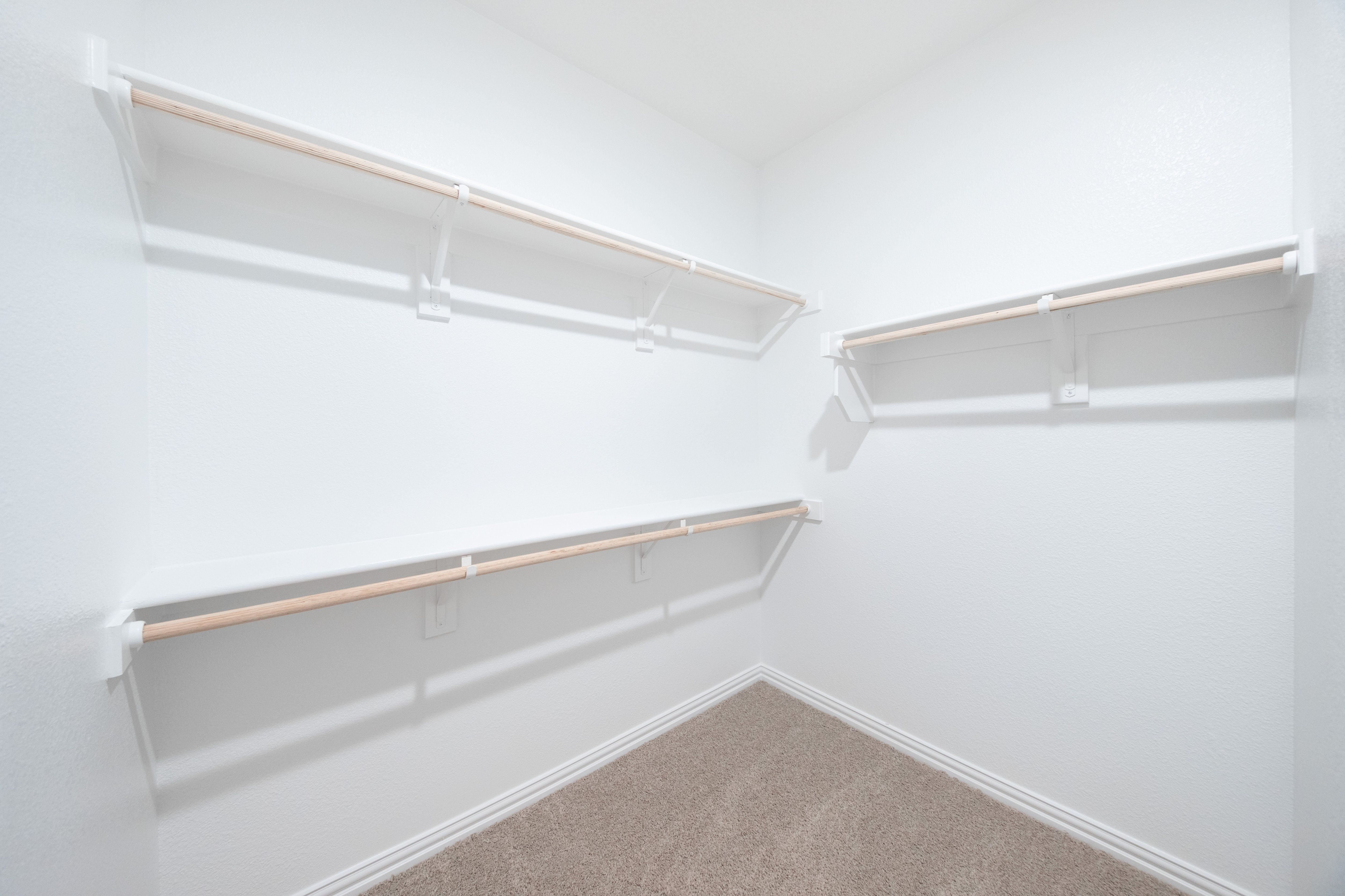 Cascade Primary Bedroom Closet