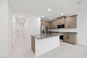 1689 Greenleaf Woods Cove (Holly)