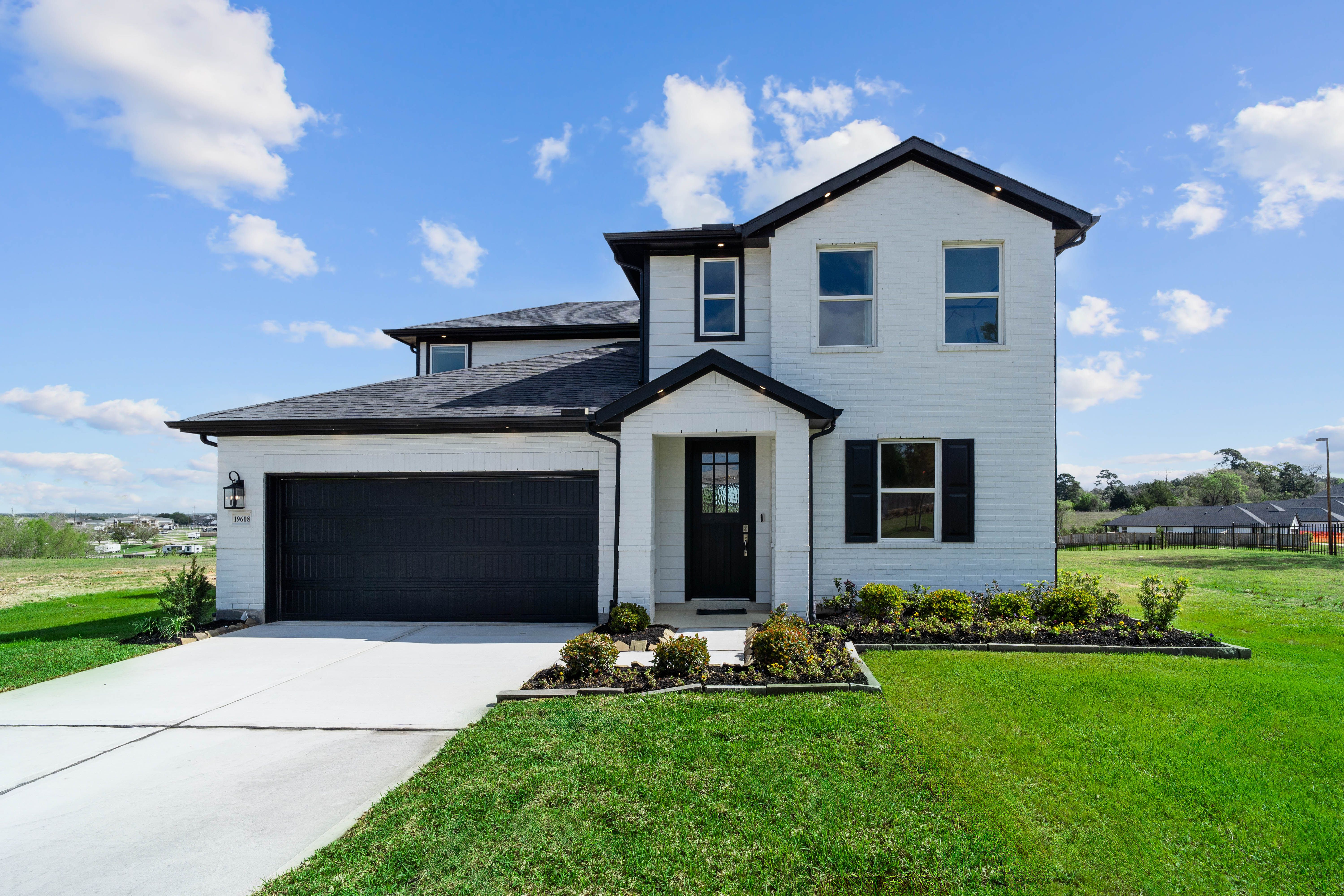 Cascade - Montgomery Ridge - Landmark Collection: Montgomery, Texas - Beazer Homes