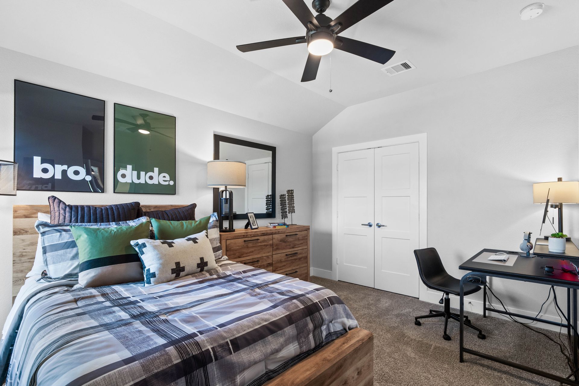Cascade Bedroom 4