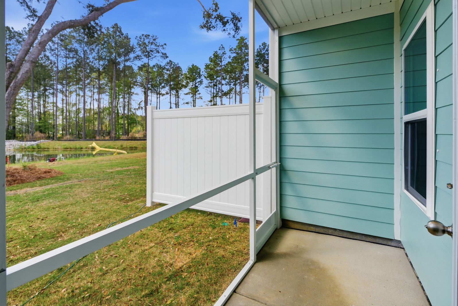 Addison Screened Porch