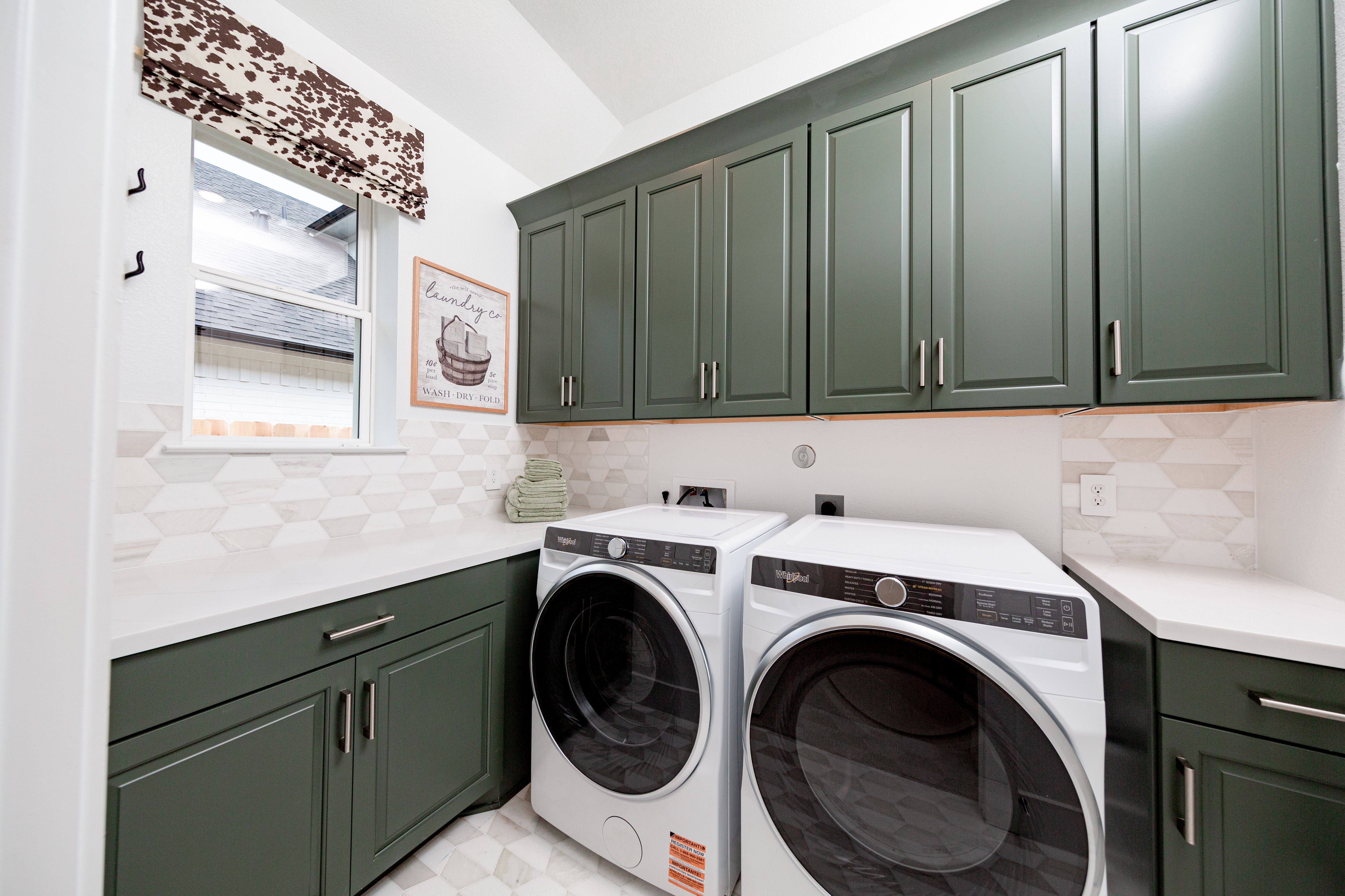 Lynnewood Laundry Room
