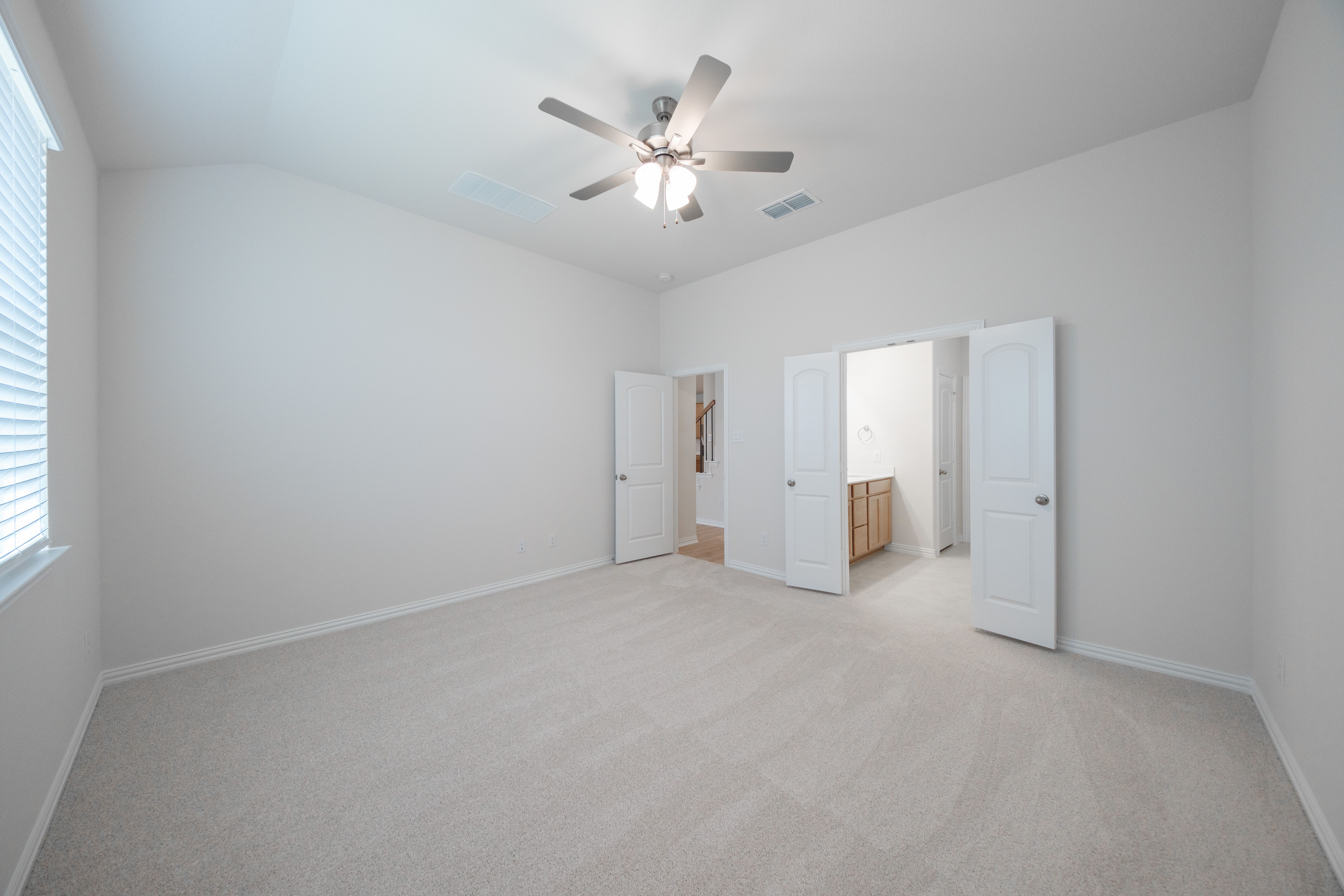 Cascade Primary Bedroom