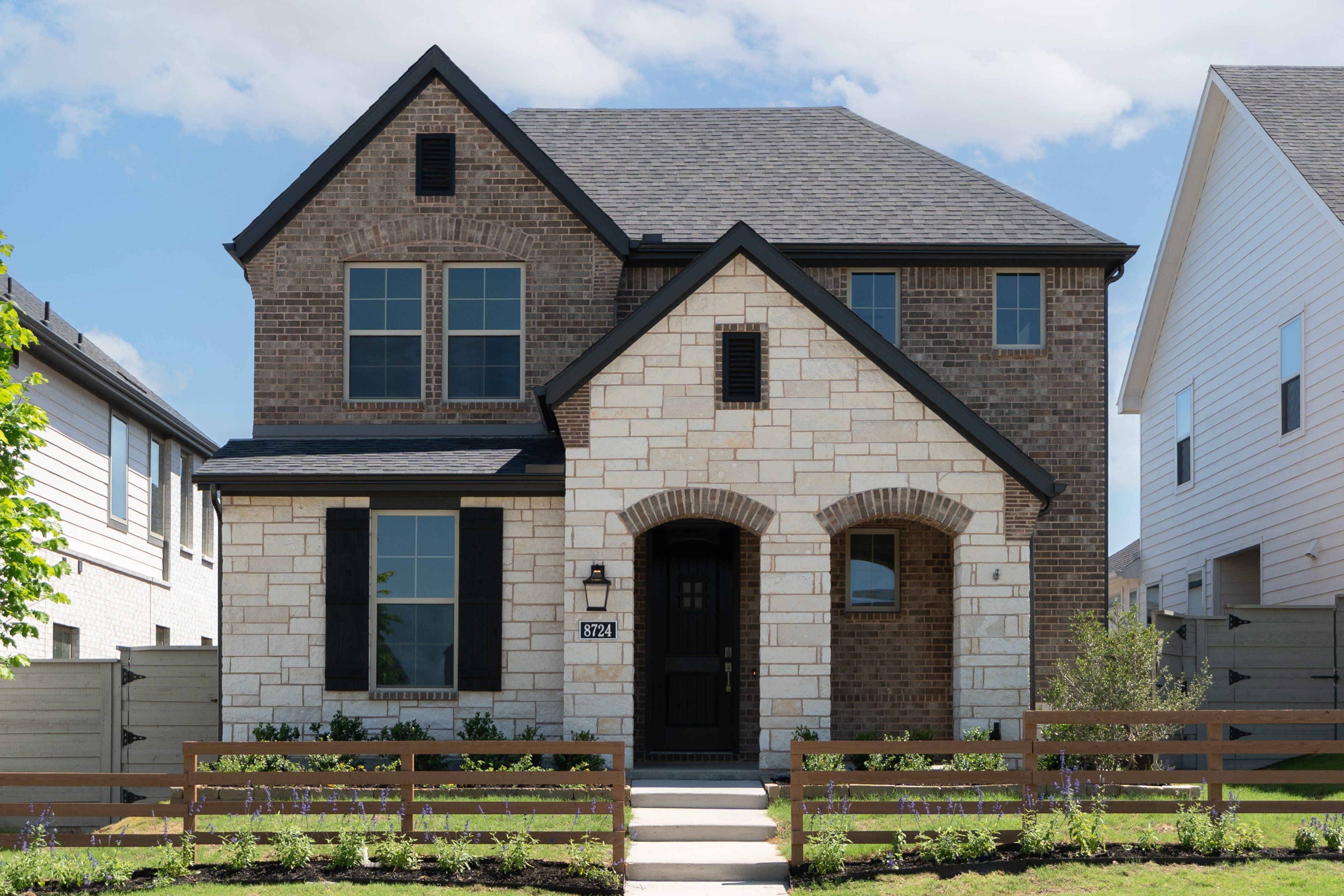 8724 Treeline Parkway (Conroe)