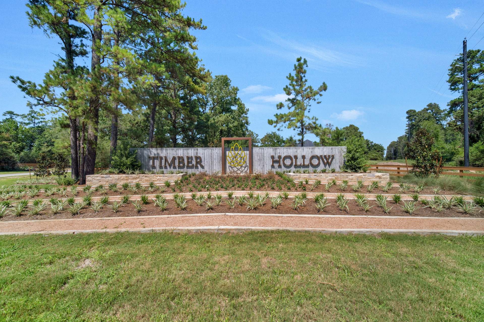 Timber Hollow Entrance Sign